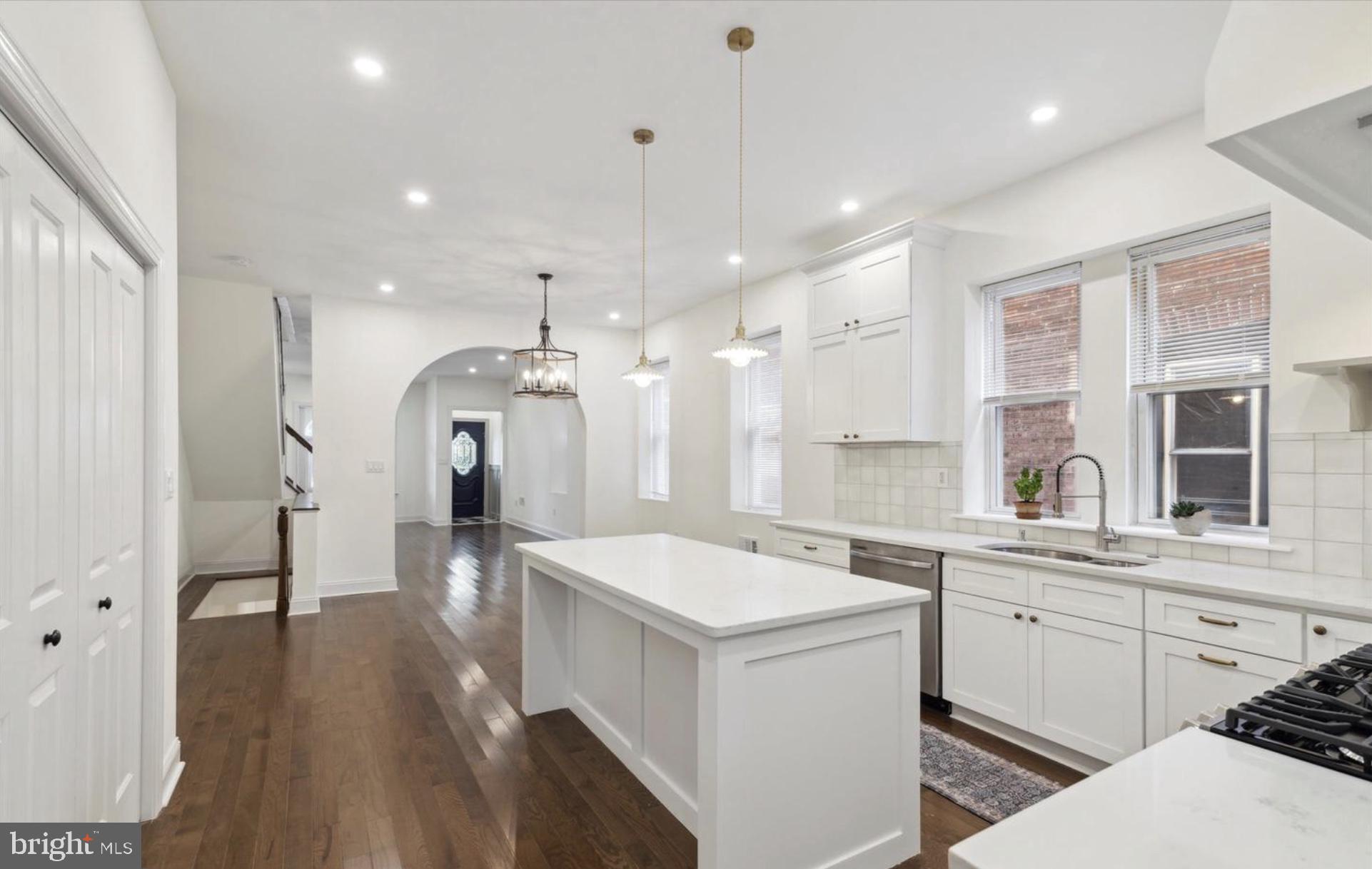 COBBS CREEK - Residential