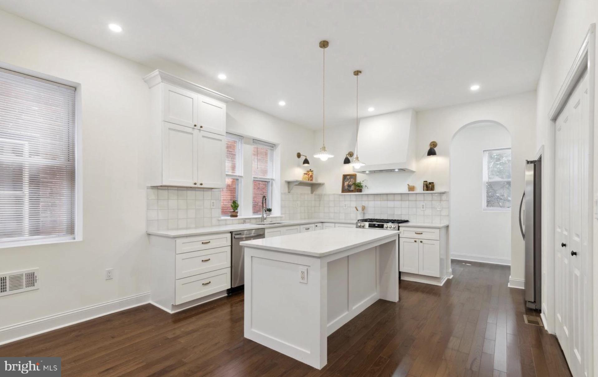 COBBS CREEK - Residential
