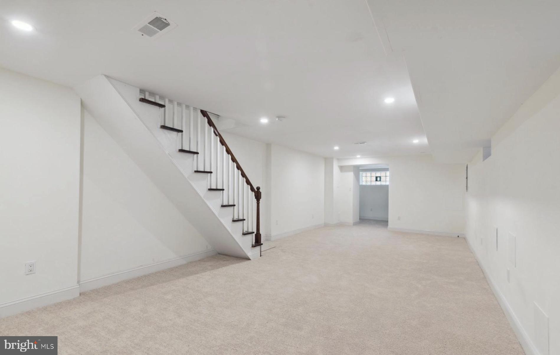 COBBS CREEK - Residential