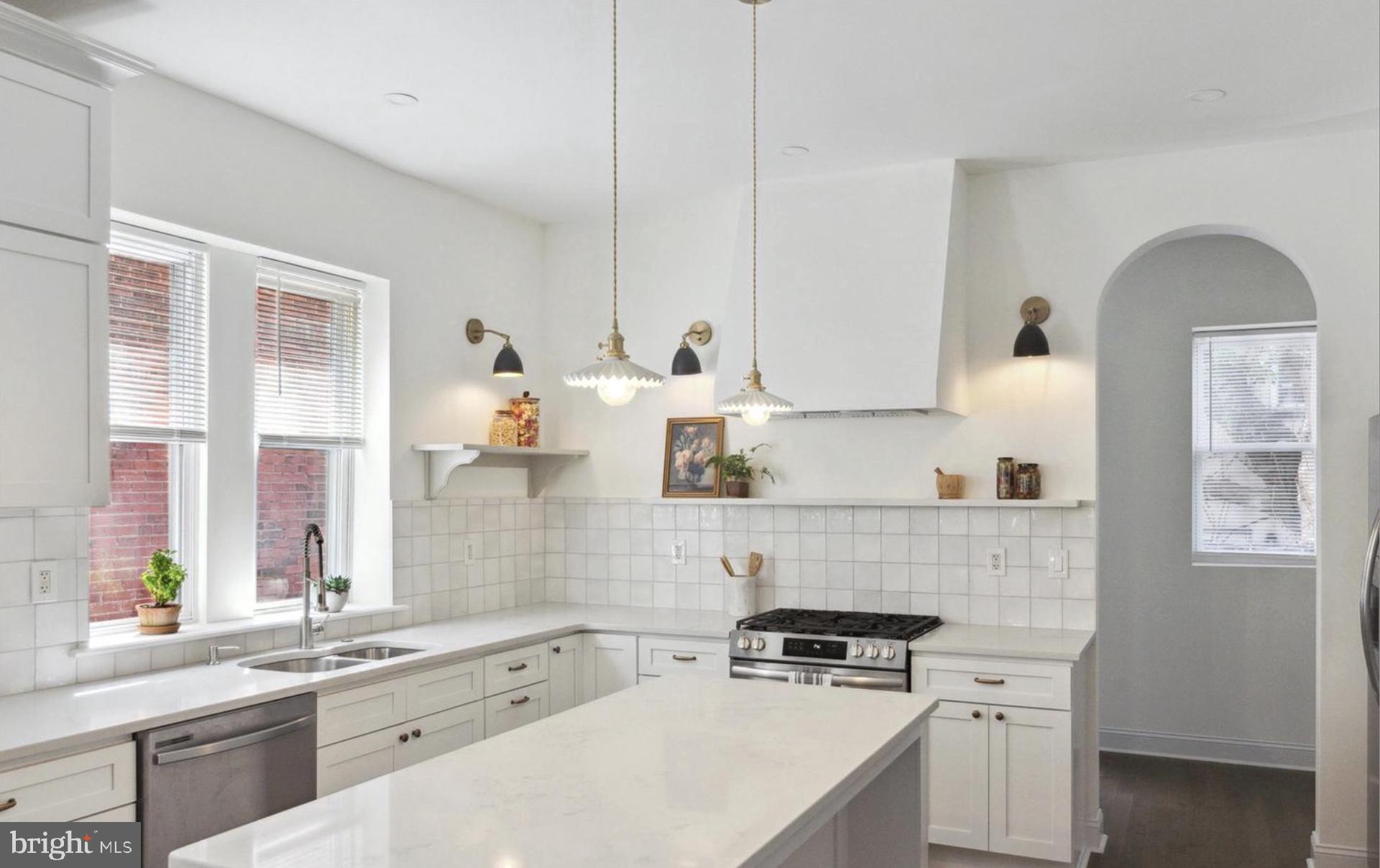 COBBS CREEK - Residential