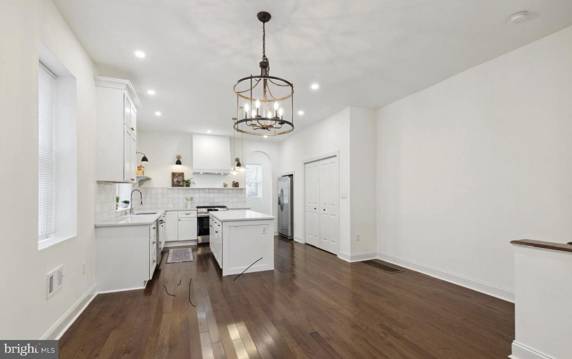 COBBS CREEK - Residential