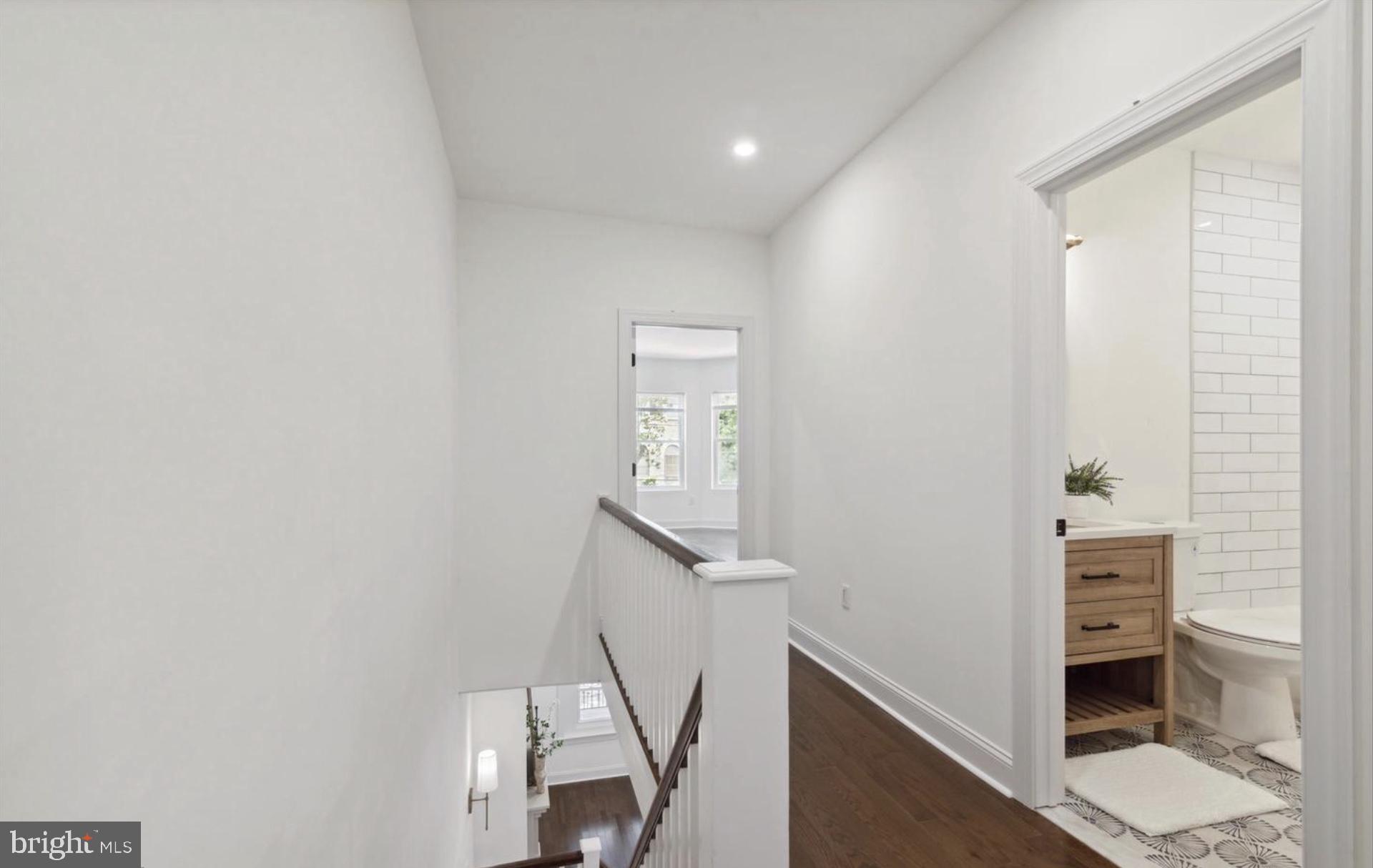 COBBS CREEK - Residential
