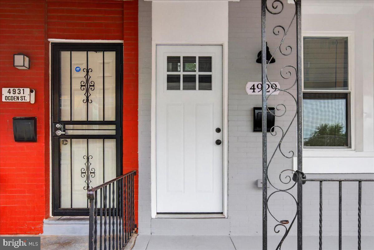 PHILADELPHIA (WEST) - Residential