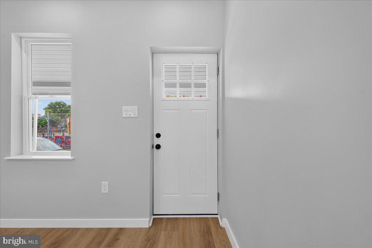 PHILADELPHIA (WEST) - Residential