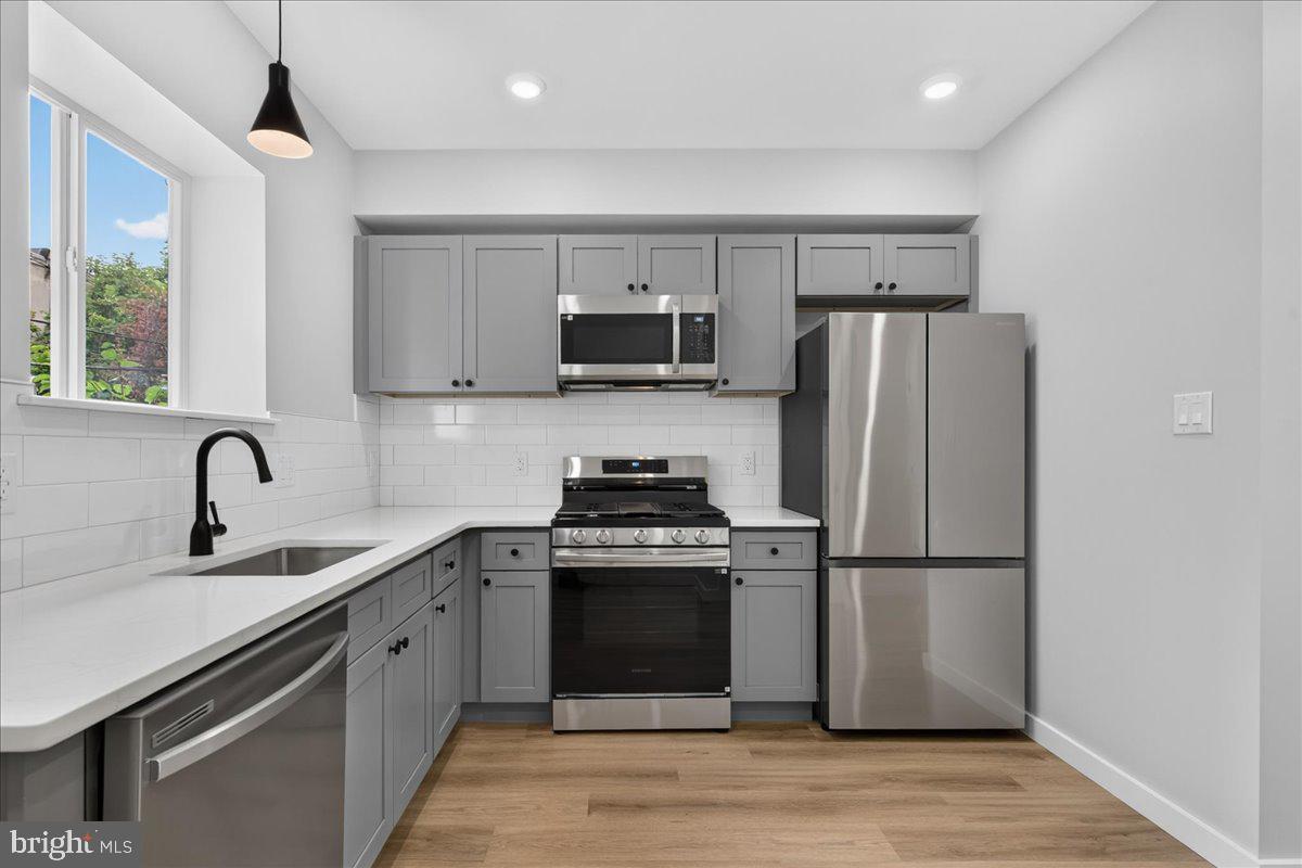 PHILADELPHIA (WEST) - Residential