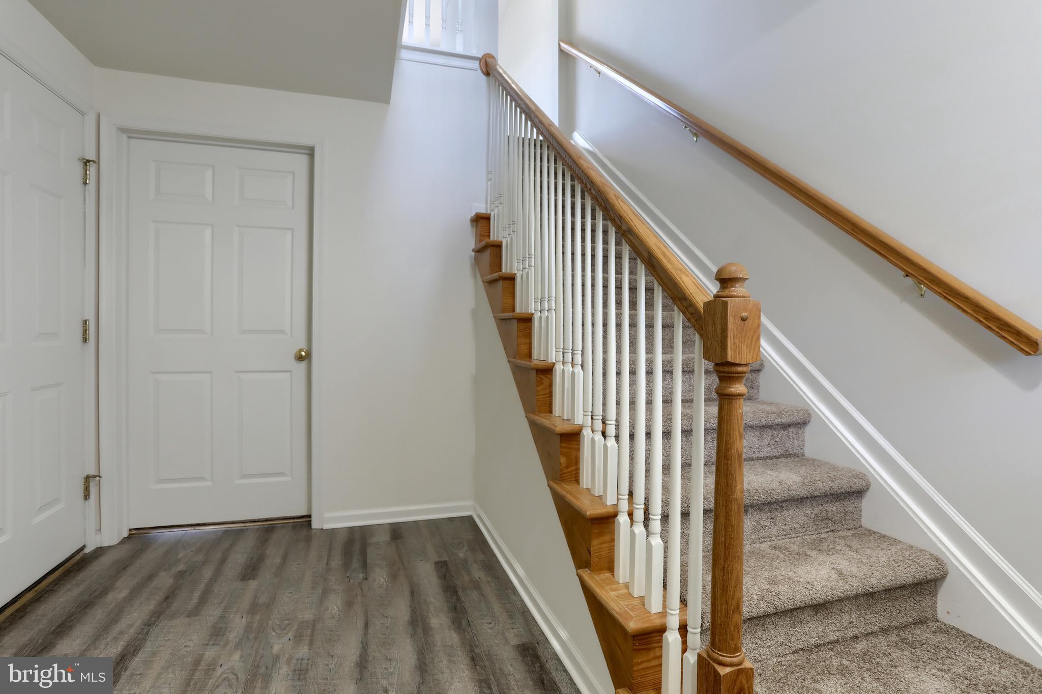 OAK HILLS - Residential
