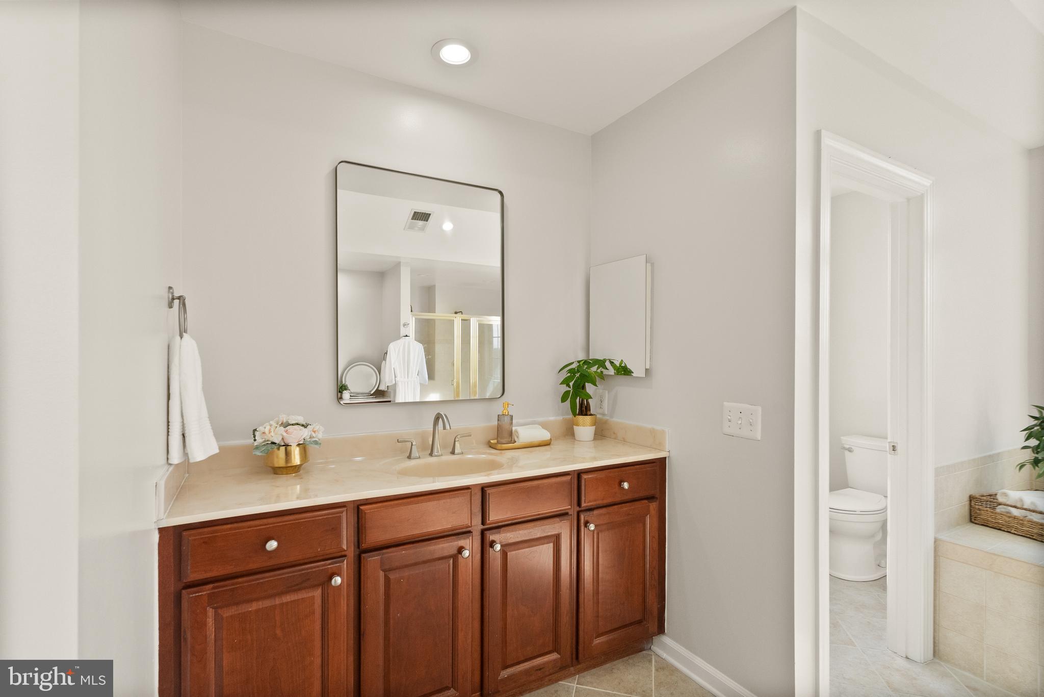 WATERFORD - Residential