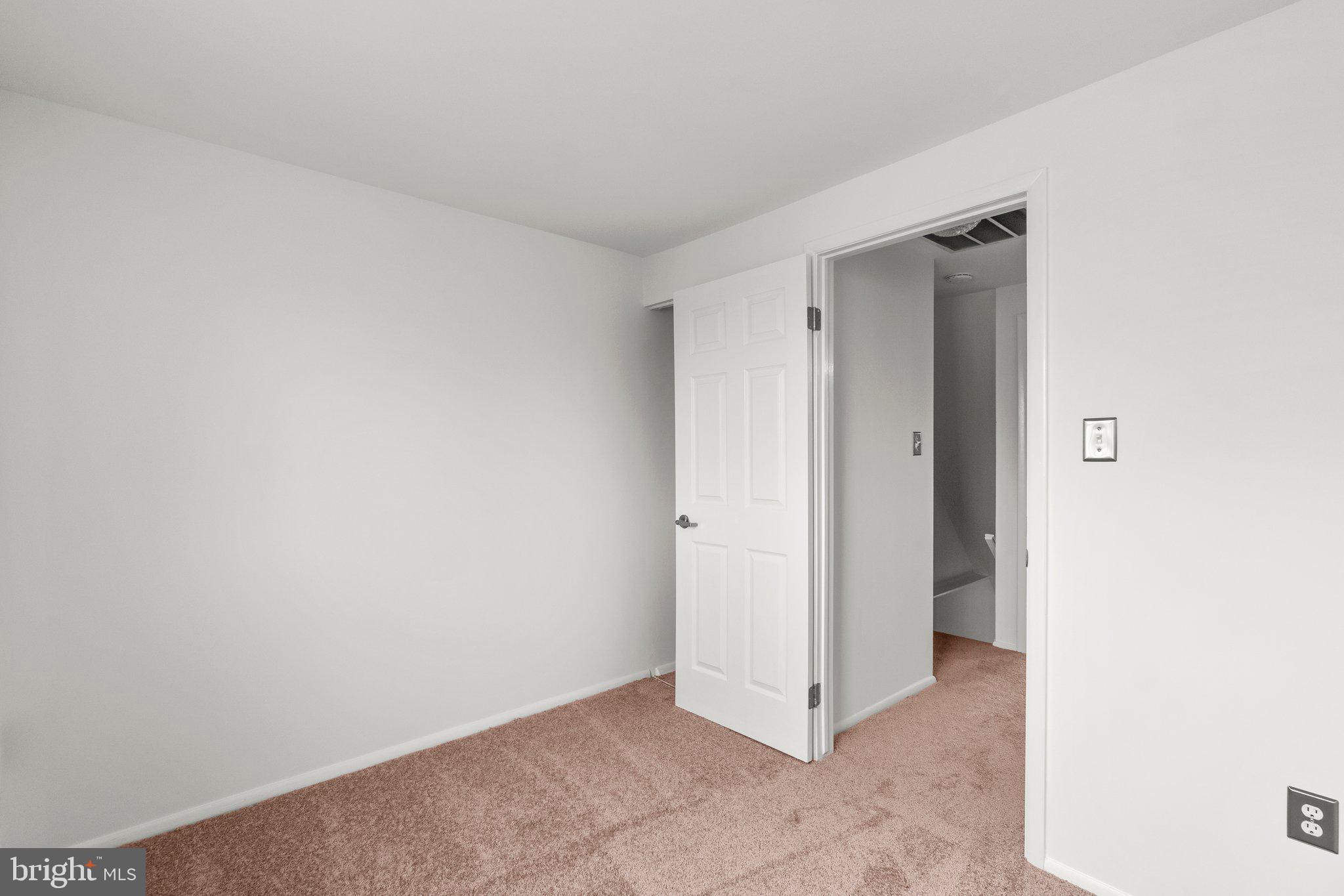 AMBER MEADOWS - Residential