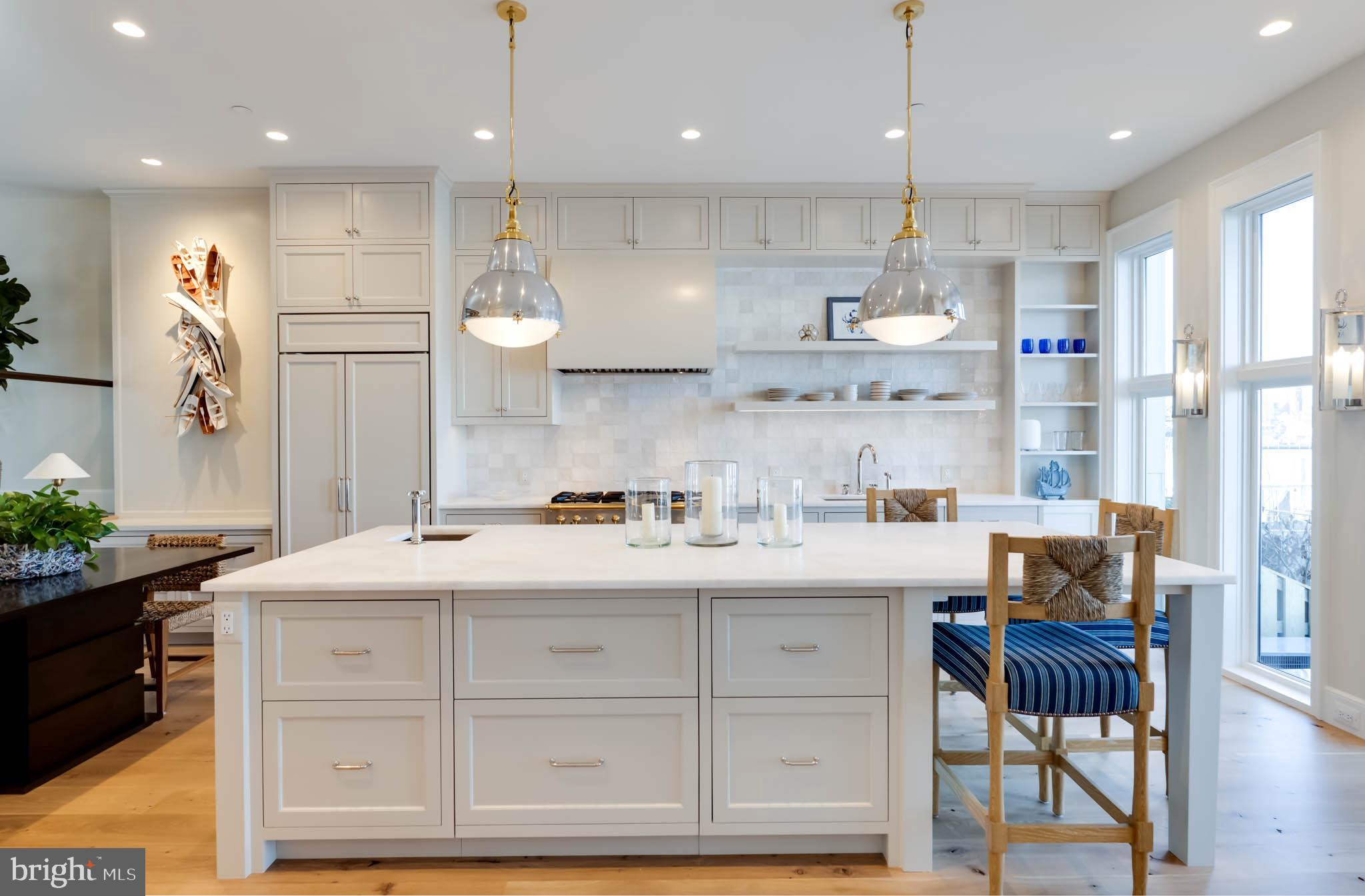 EASTPORT - Residential