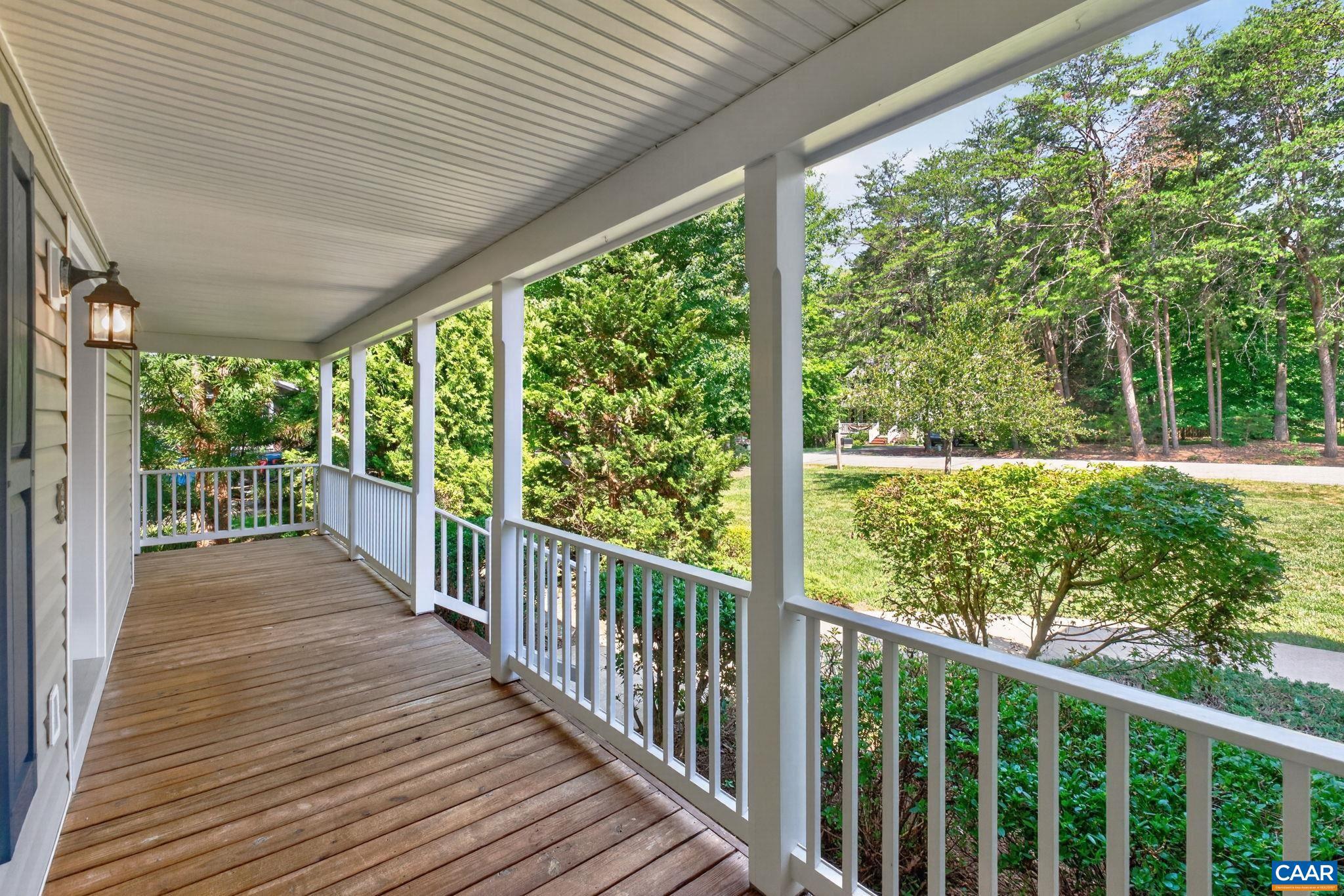 LAKE MONTICELLO - Residential