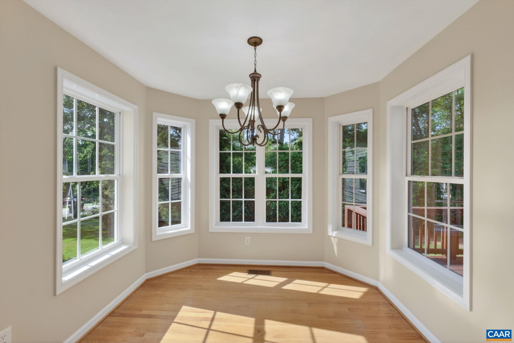 LAKE MONTICELLO - Residential