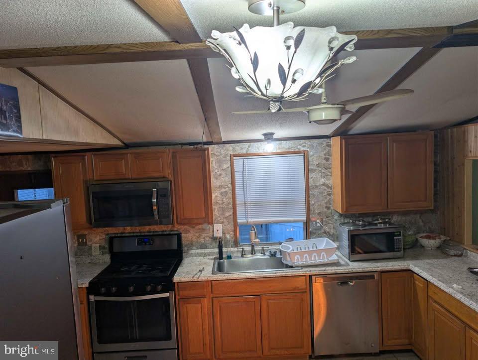 I am pleased to present a new listing for a well-maintained 4-bedroom, 2-bathroom ranch-style manufactured home located in the Penn Valley MHP community. Built in 1986, this residence features a spacious layout and has been recently enhanced with significant upgrades, including:
- New water heater (2024)- New flooring (2025)- Updated bathrooms (2025)- New HVAC system (June 2025)
The property is situated on a 0.05-acre lot and includes a dedicated parking space. Its location provides convenient access to local amenities and services.

More