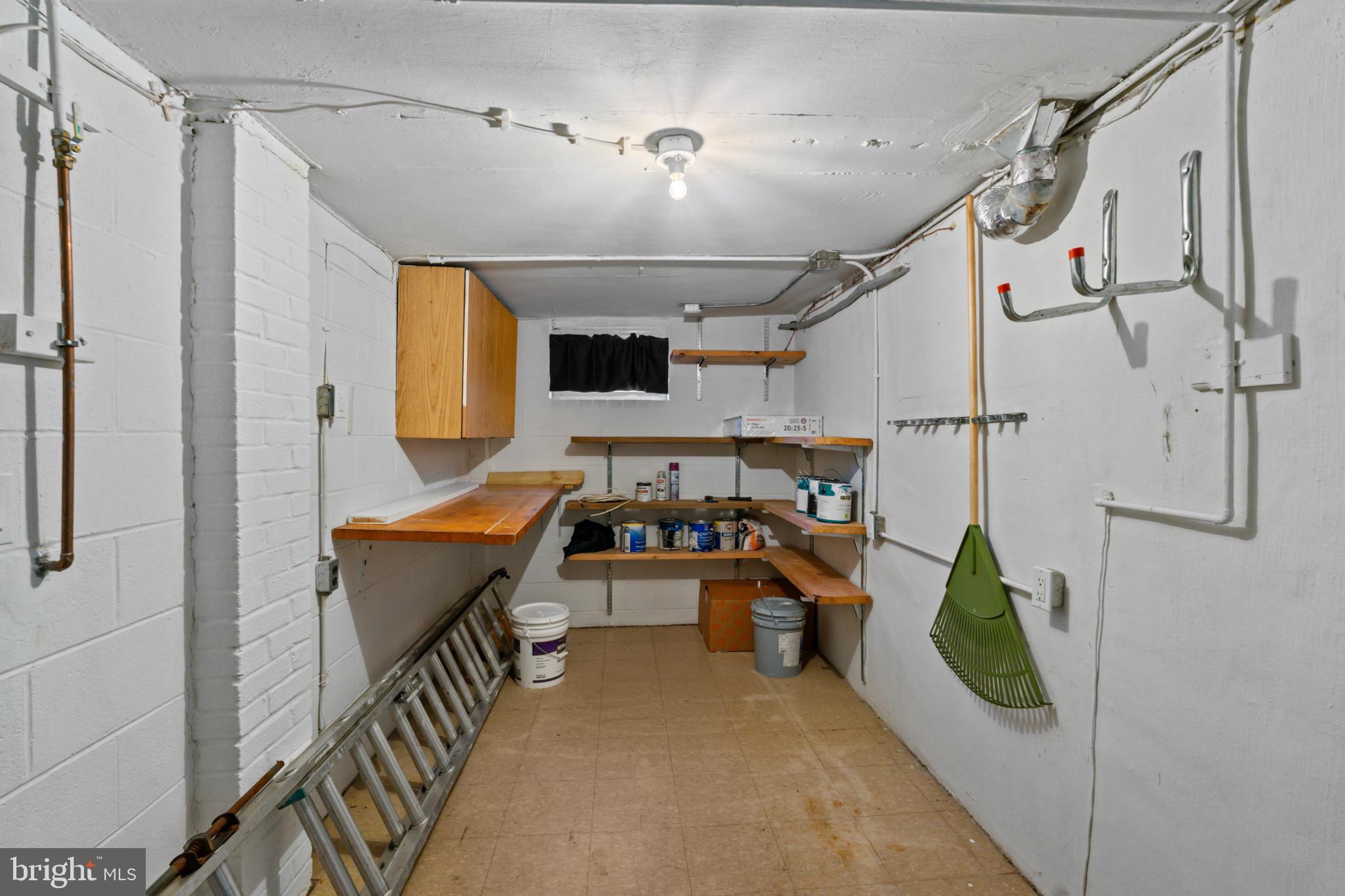 ACADEMY HEIGHTS - Residential
