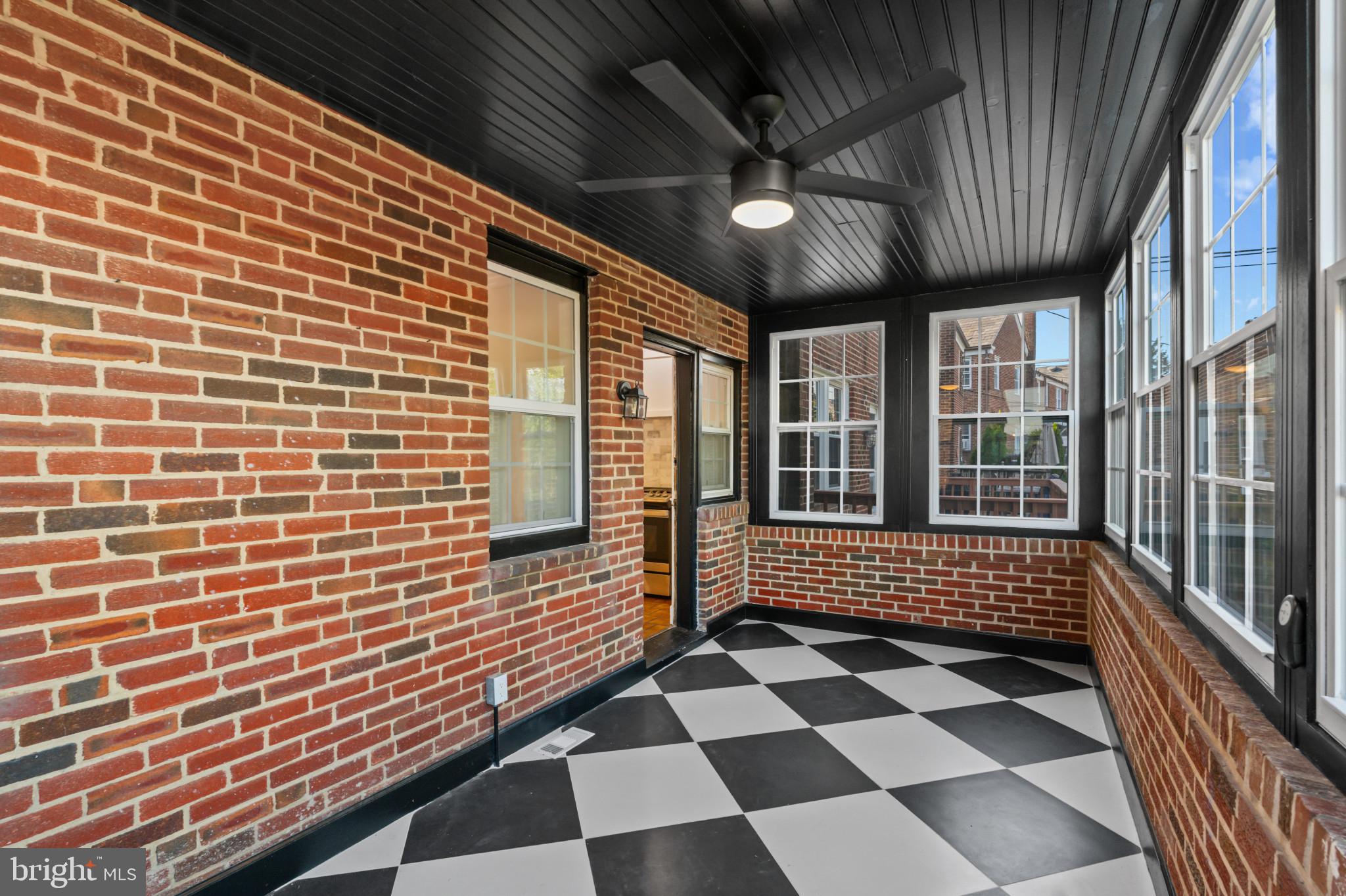 ACADEMY HEIGHTS - Residential