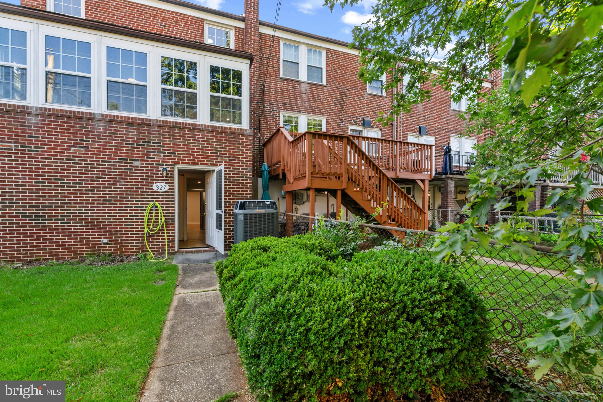 ACADEMY HEIGHTS - Residential