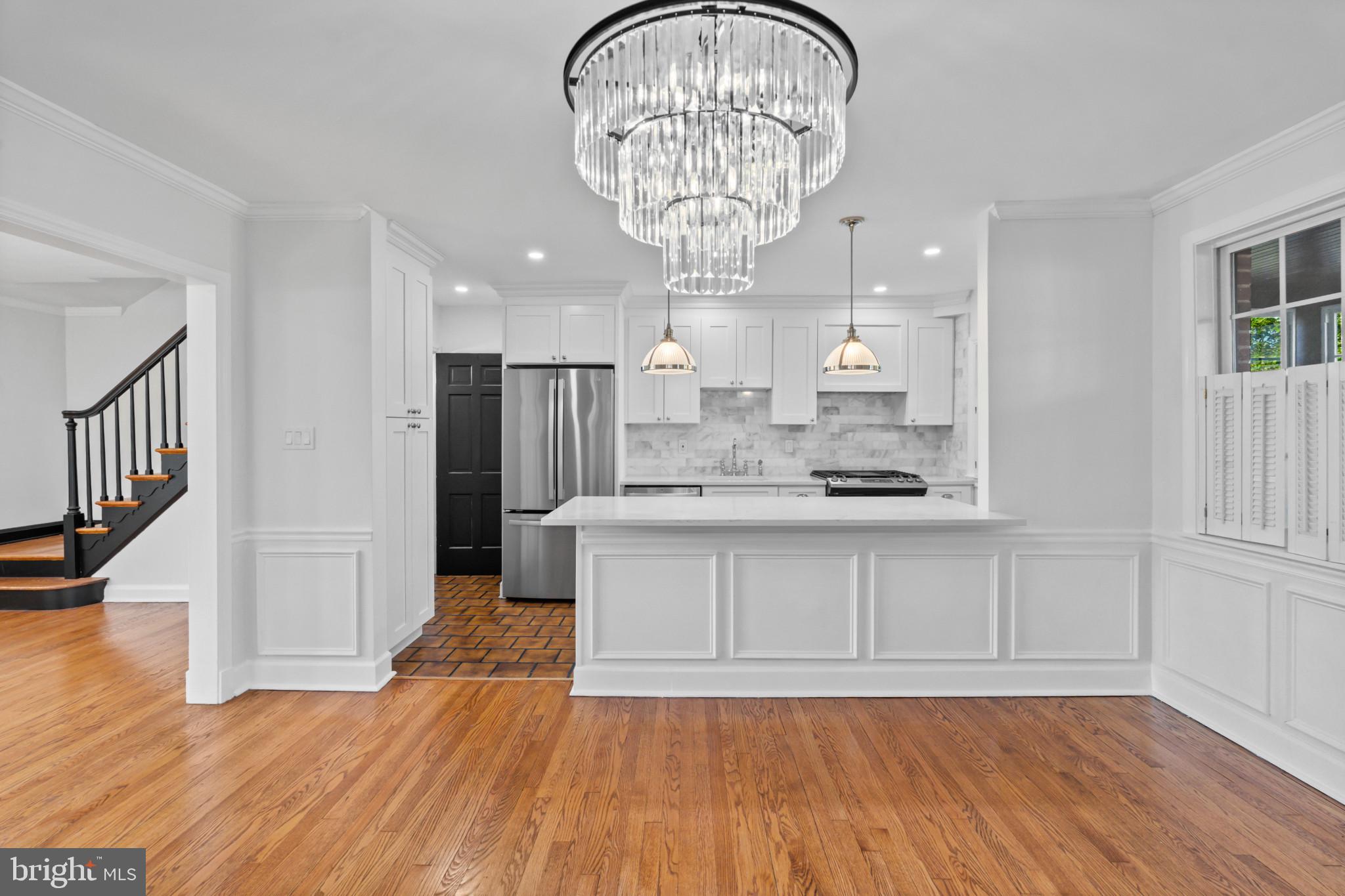 ACADEMY HEIGHTS - Residential