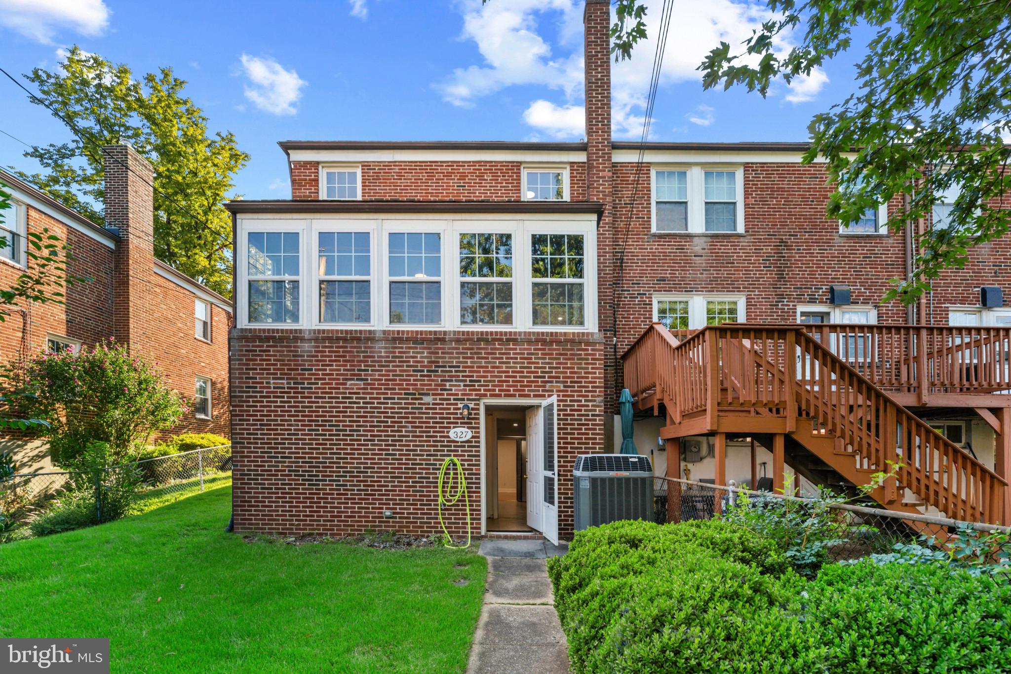 ACADEMY HEIGHTS - Residential