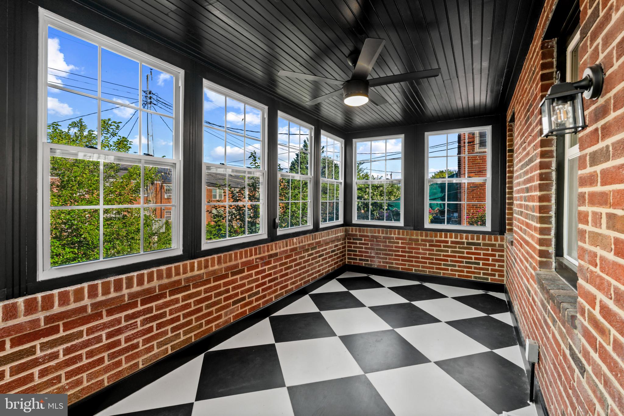 ACADEMY HEIGHTS - Residential