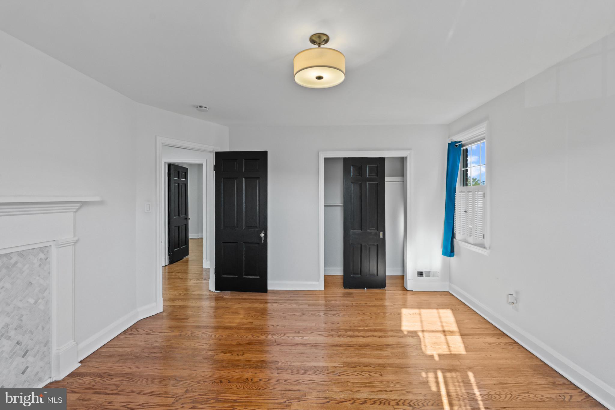 ACADEMY HEIGHTS - Residential