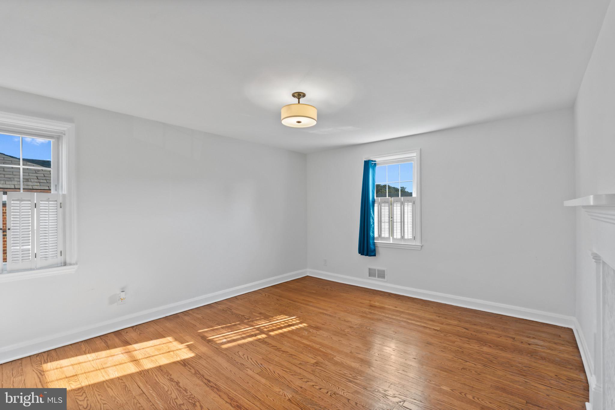 ACADEMY HEIGHTS - Residential