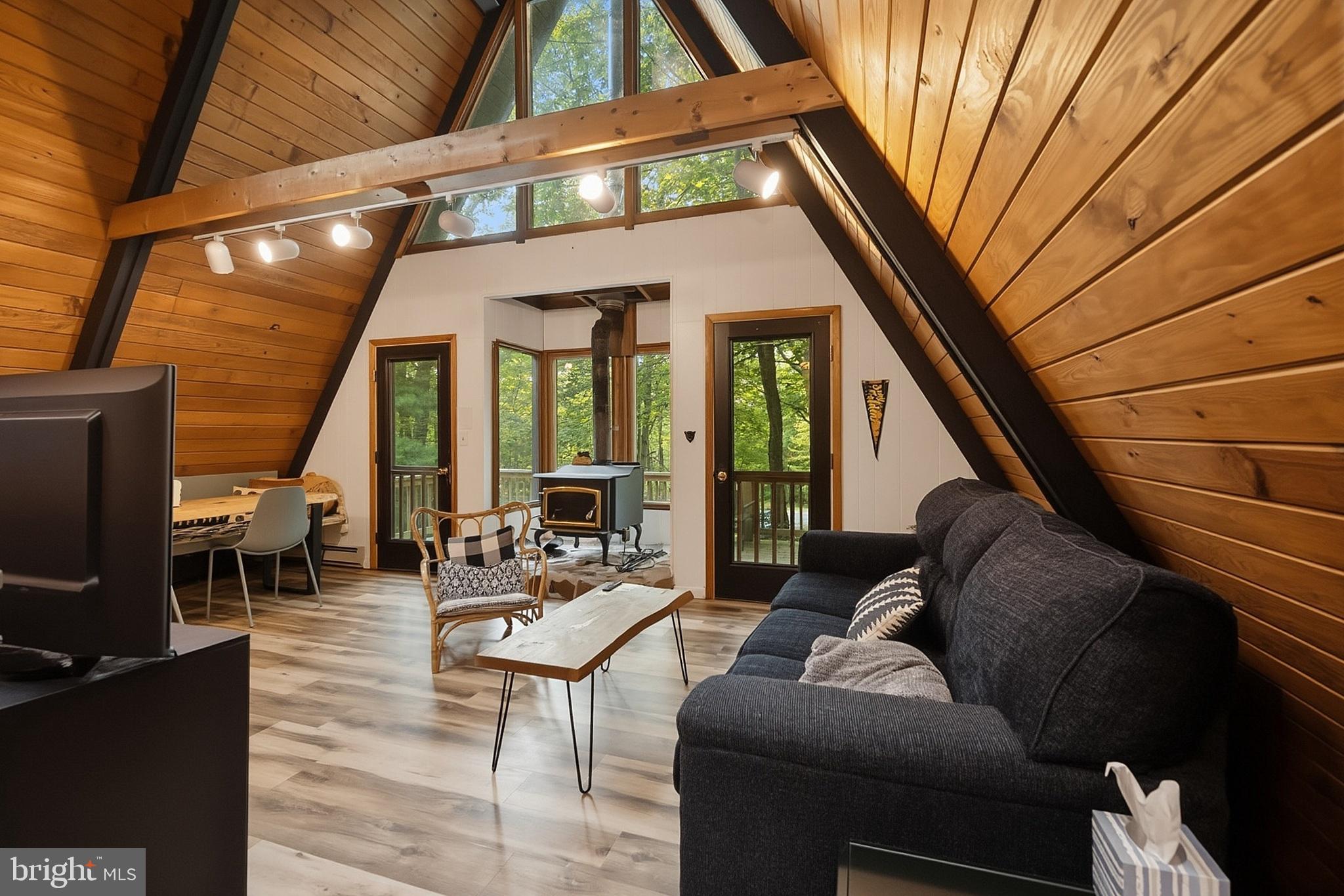 SKY VALLEY - Residential