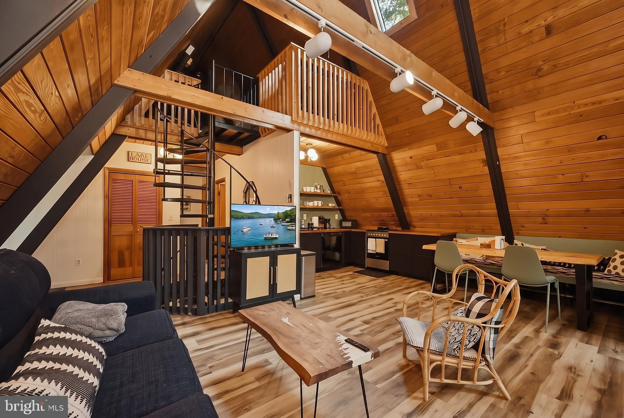 SKY VALLEY - Residential