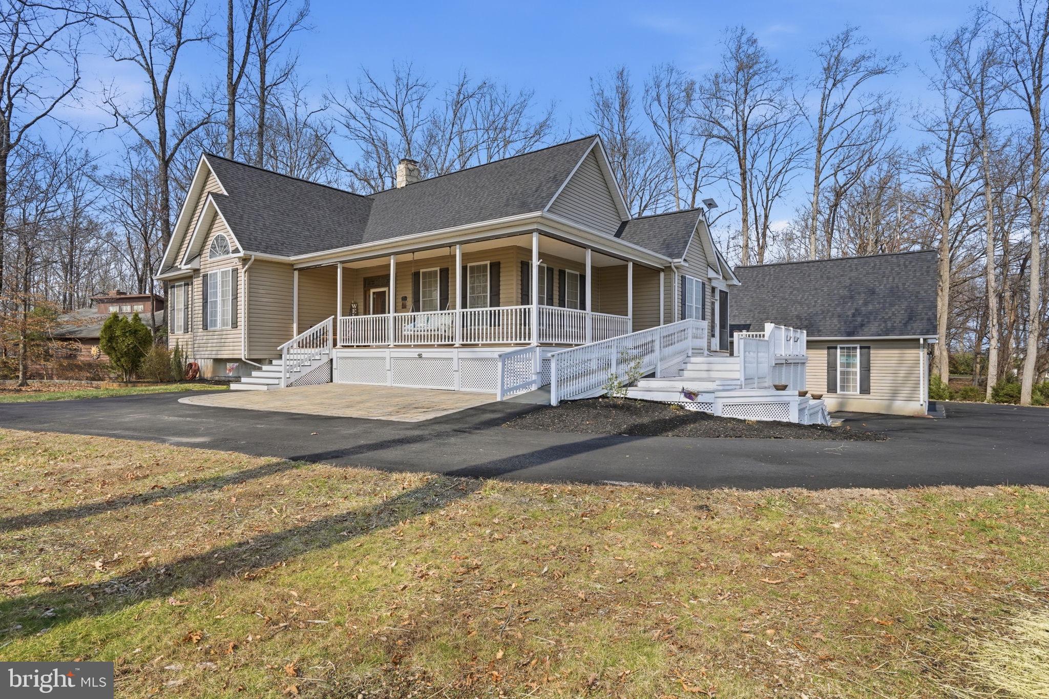 TARA WOODS - Residential