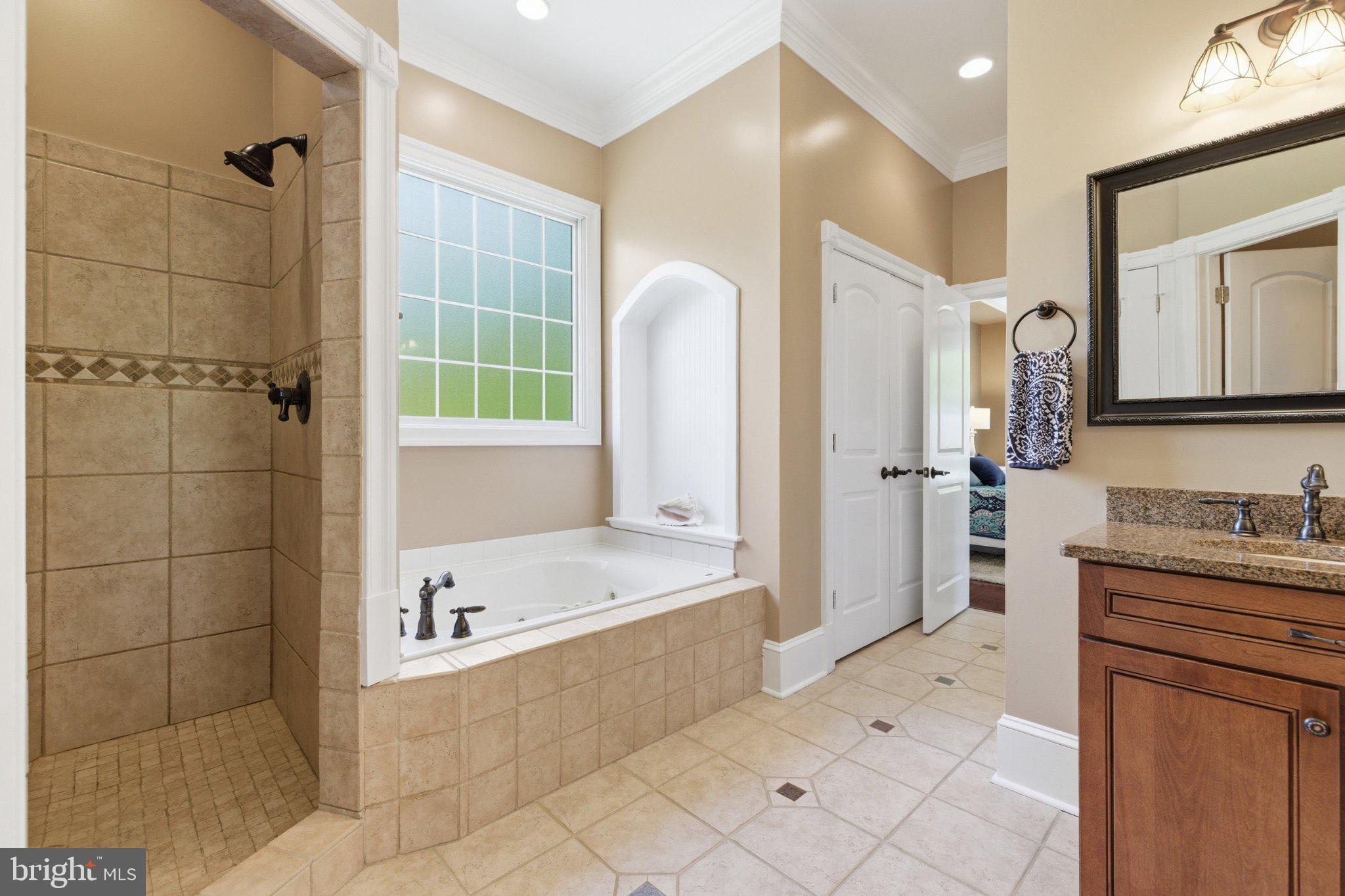 LAWSON HILLS - Residential