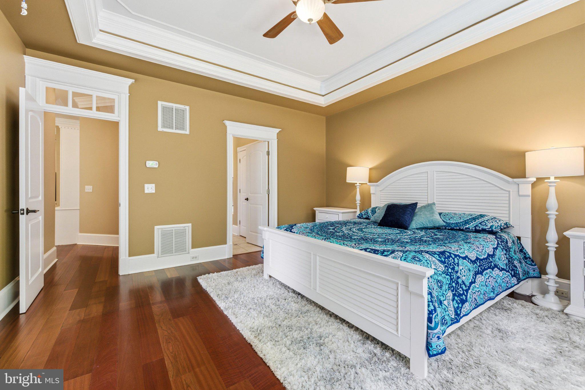 LAWSON HILLS - Residential