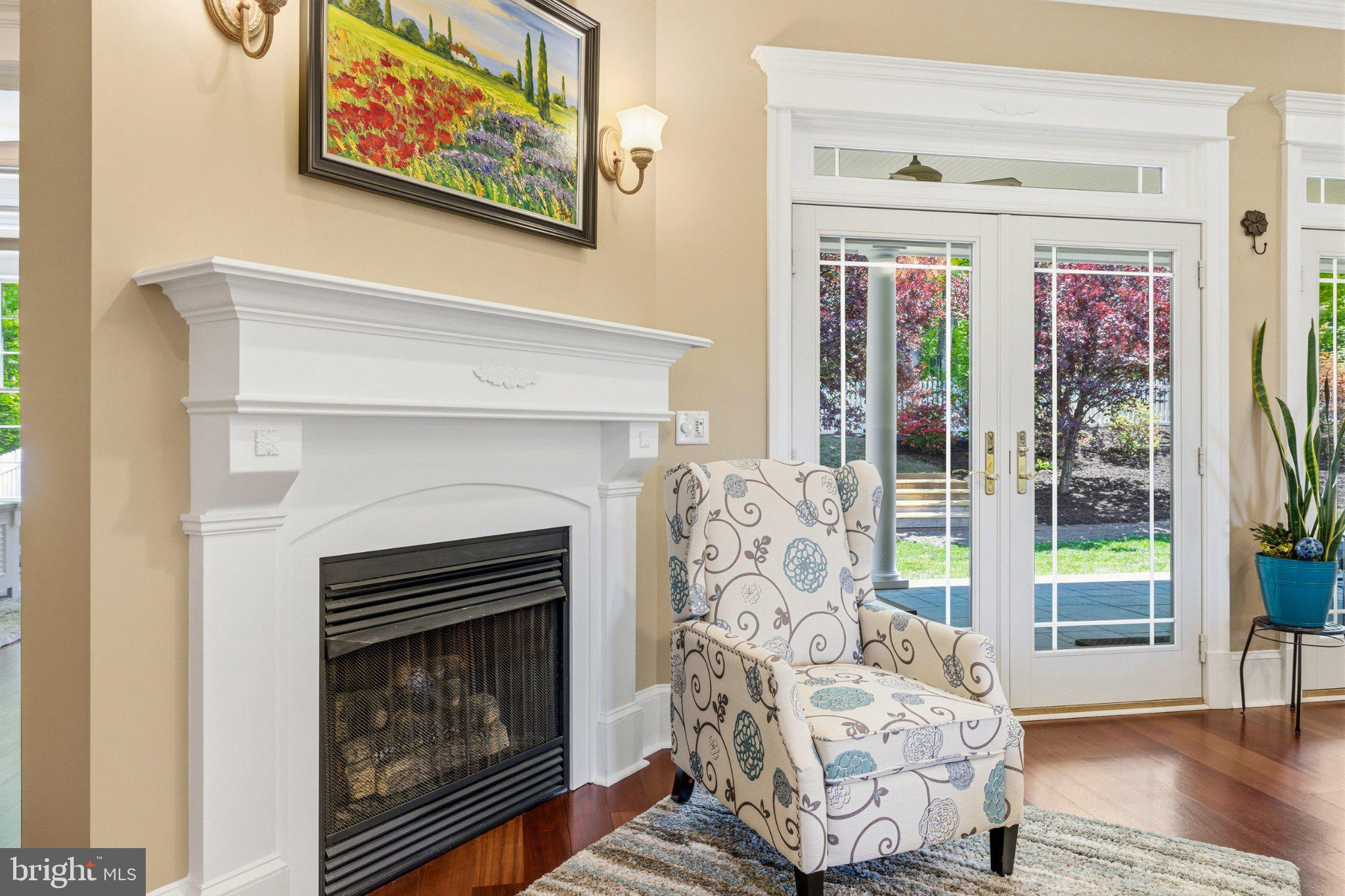 LAWSON HILLS - Residential