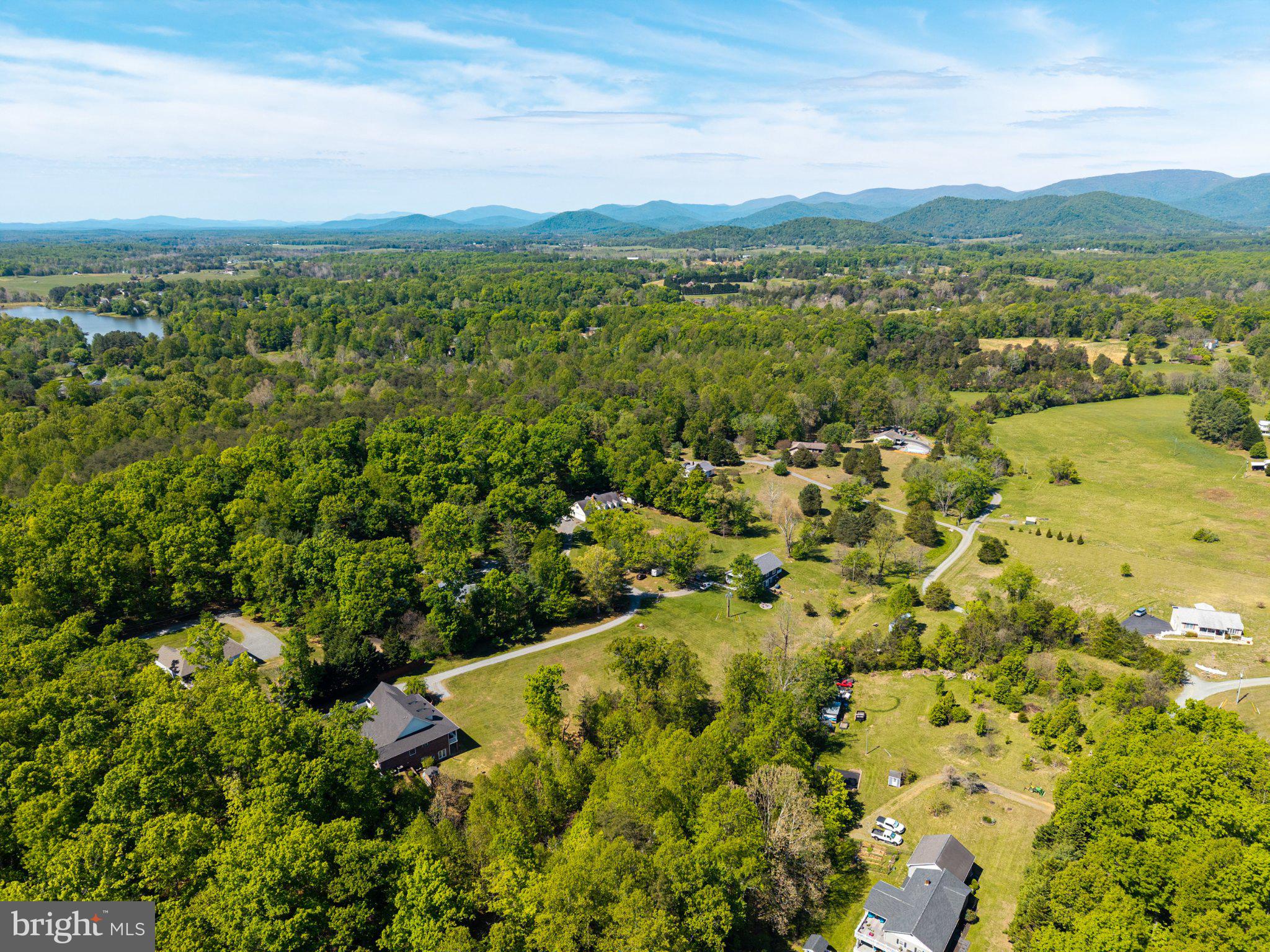 LAWSON HILLS - Residential