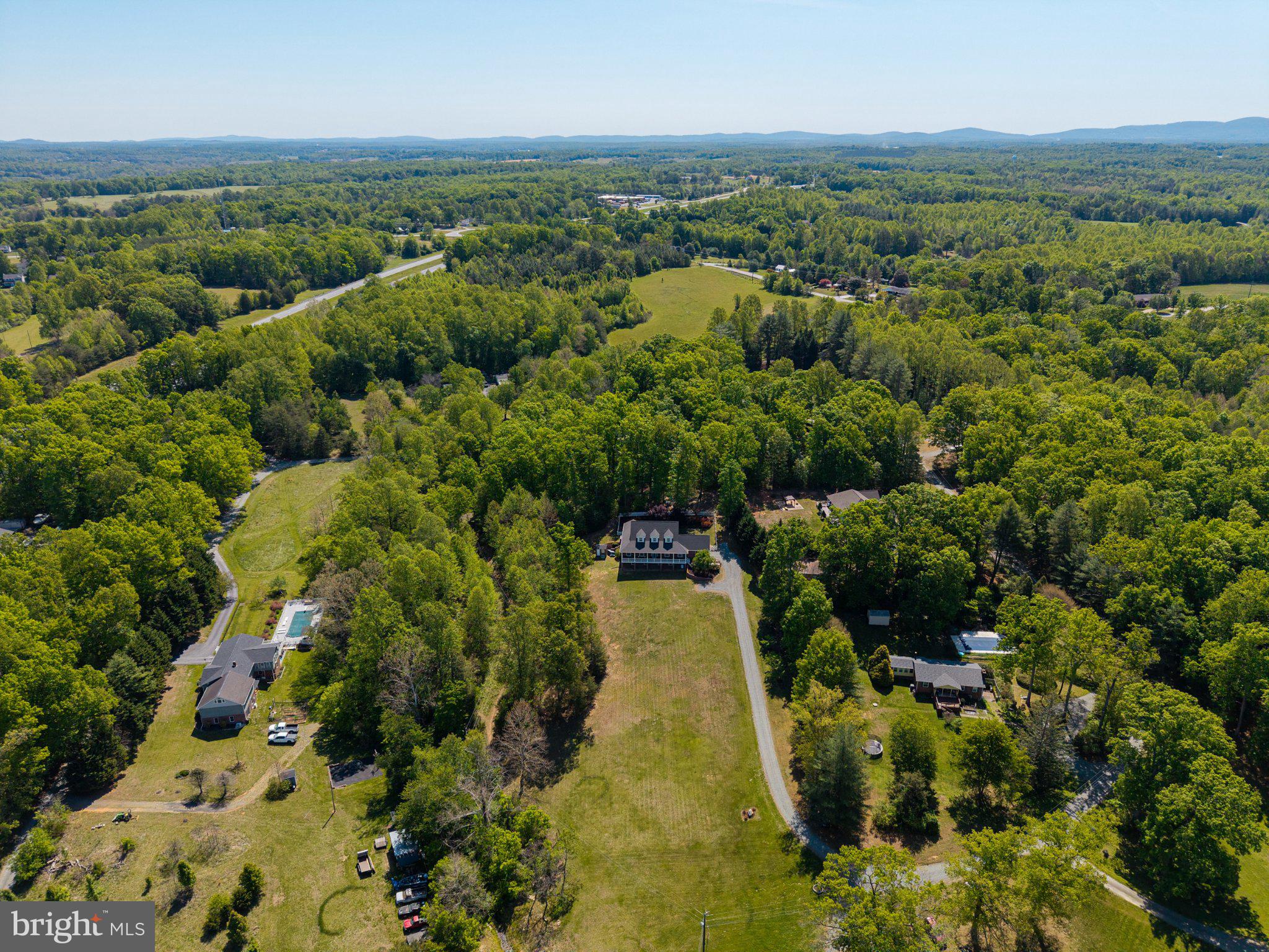 LAWSON HILLS - Residential