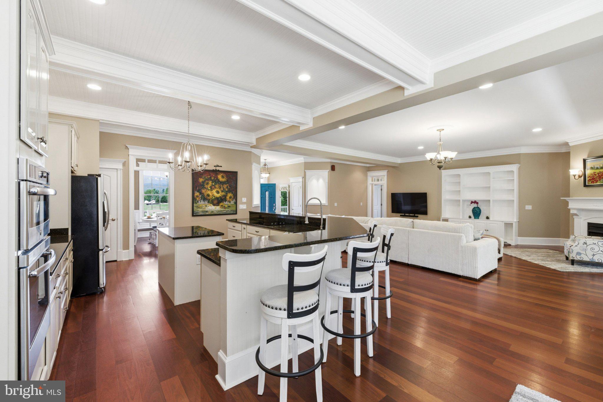 LAWSON HILLS - Residential