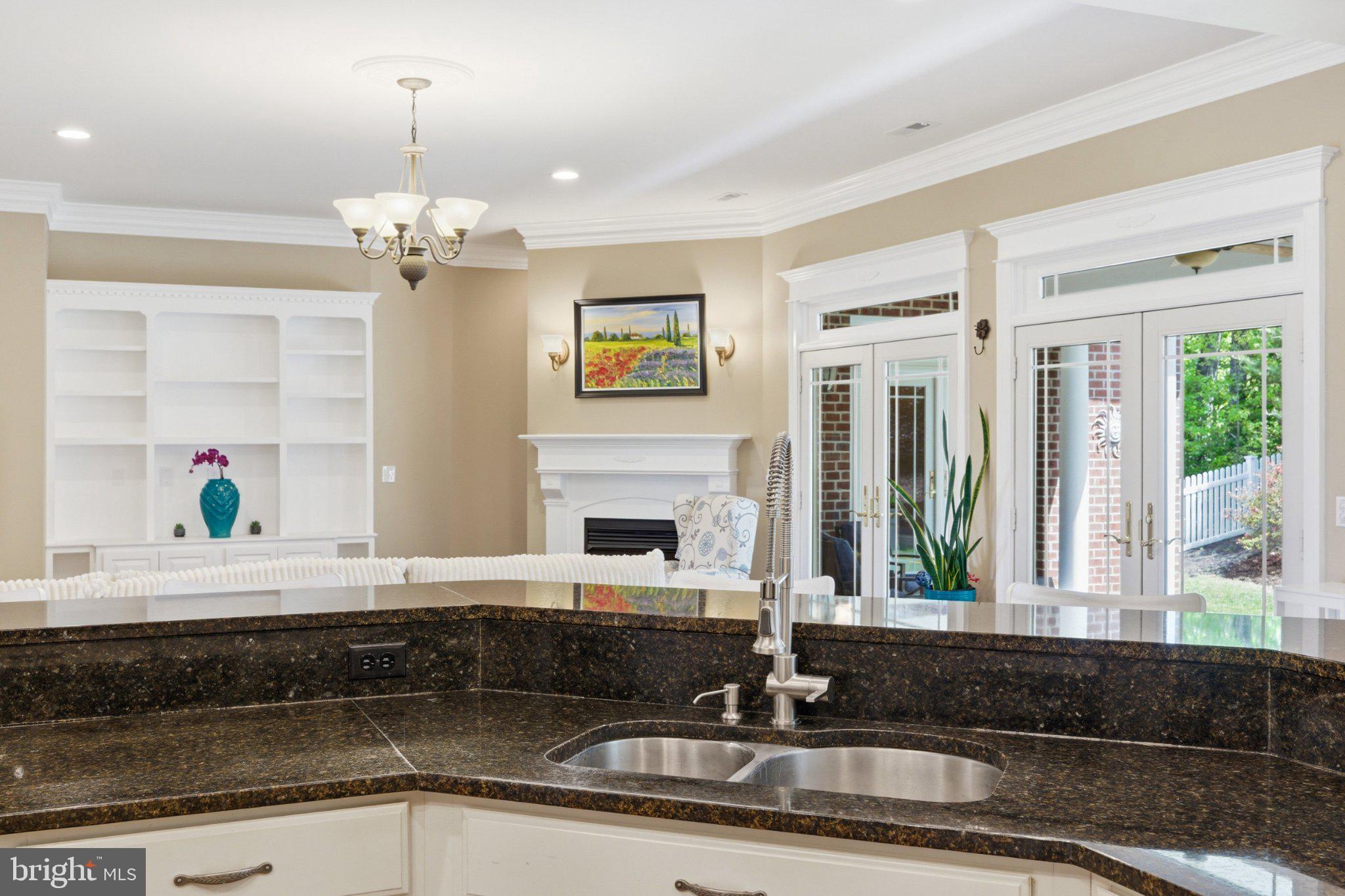 LAWSON HILLS - Residential