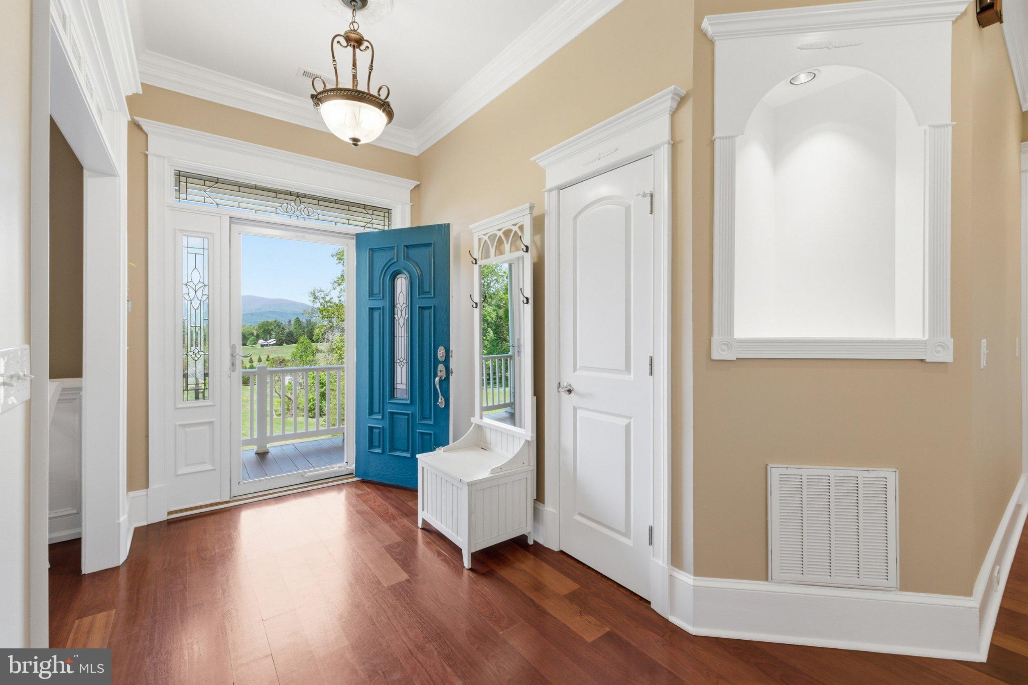 LAWSON HILLS - Residential