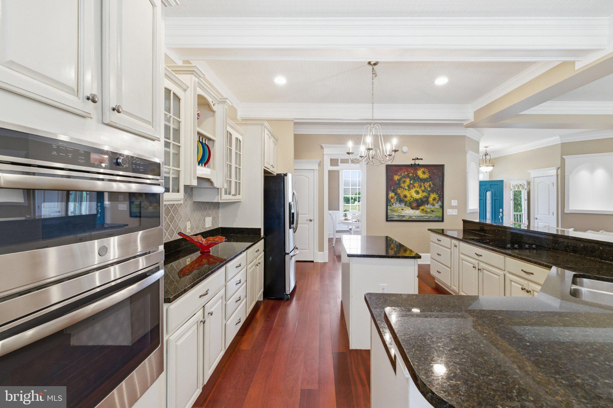 LAWSON HILLS - Residential