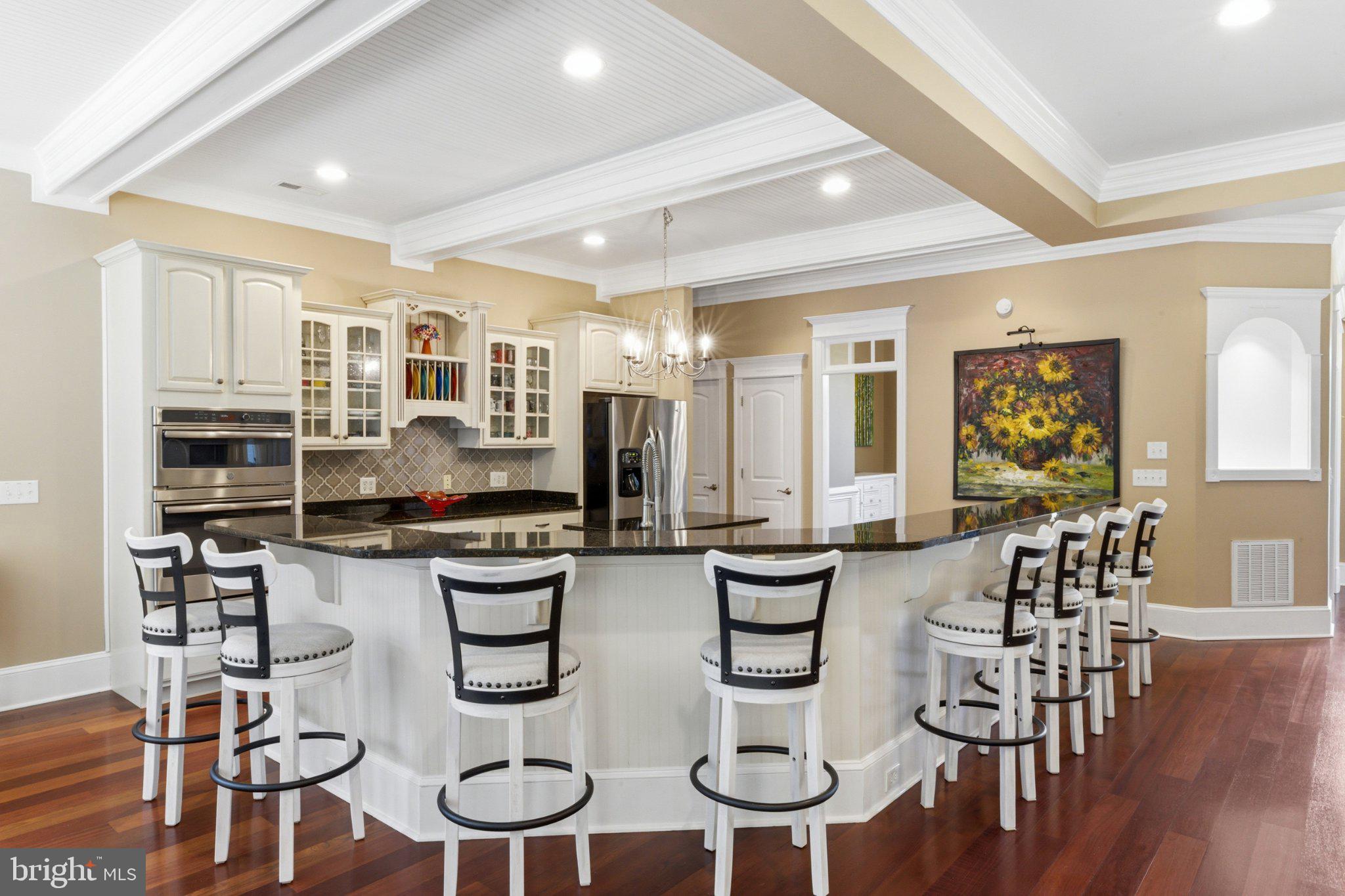 LAWSON HILLS - Residential