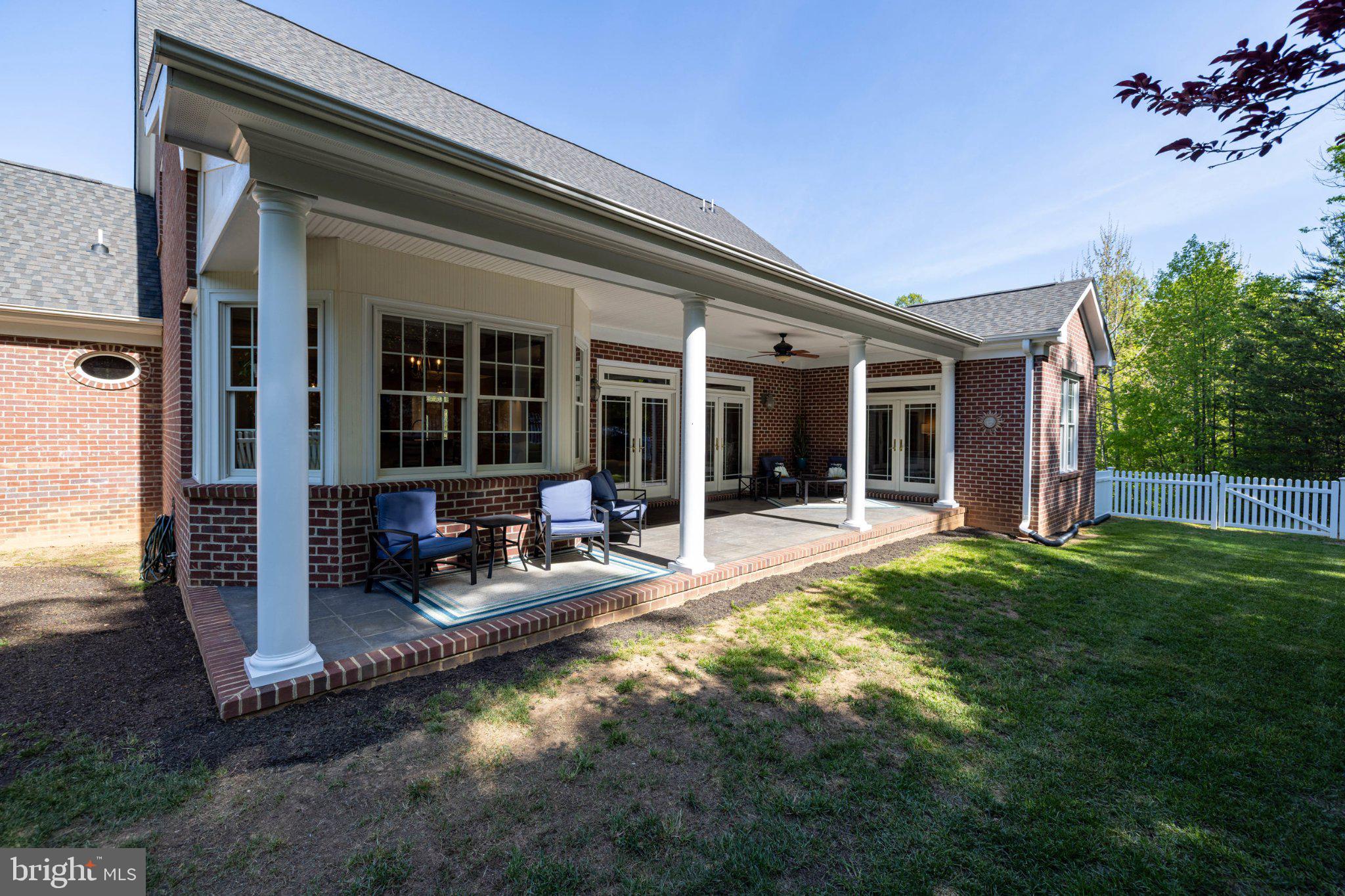 LAWSON HILLS - Residential