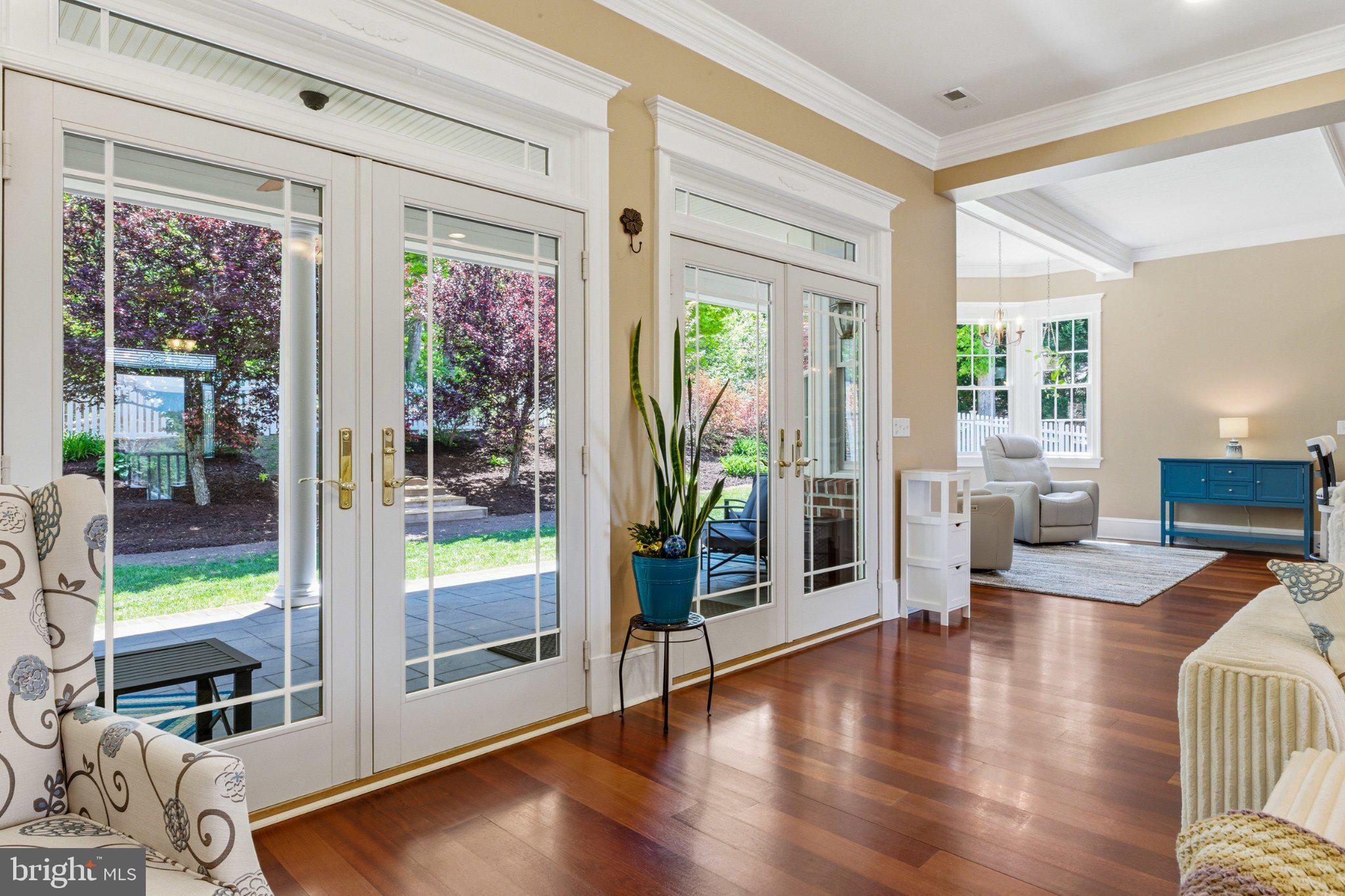 LAWSON HILLS - Residential