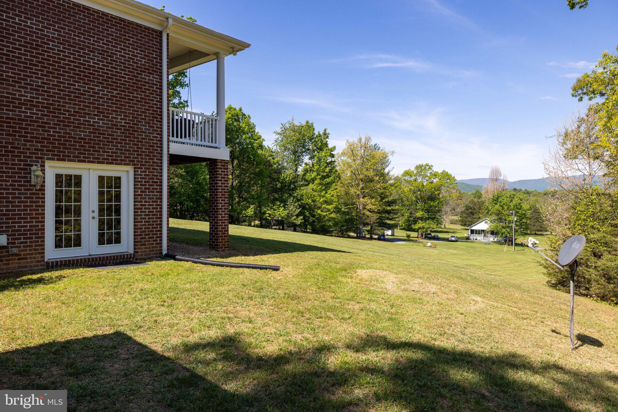 LAWSON HILLS - Residential