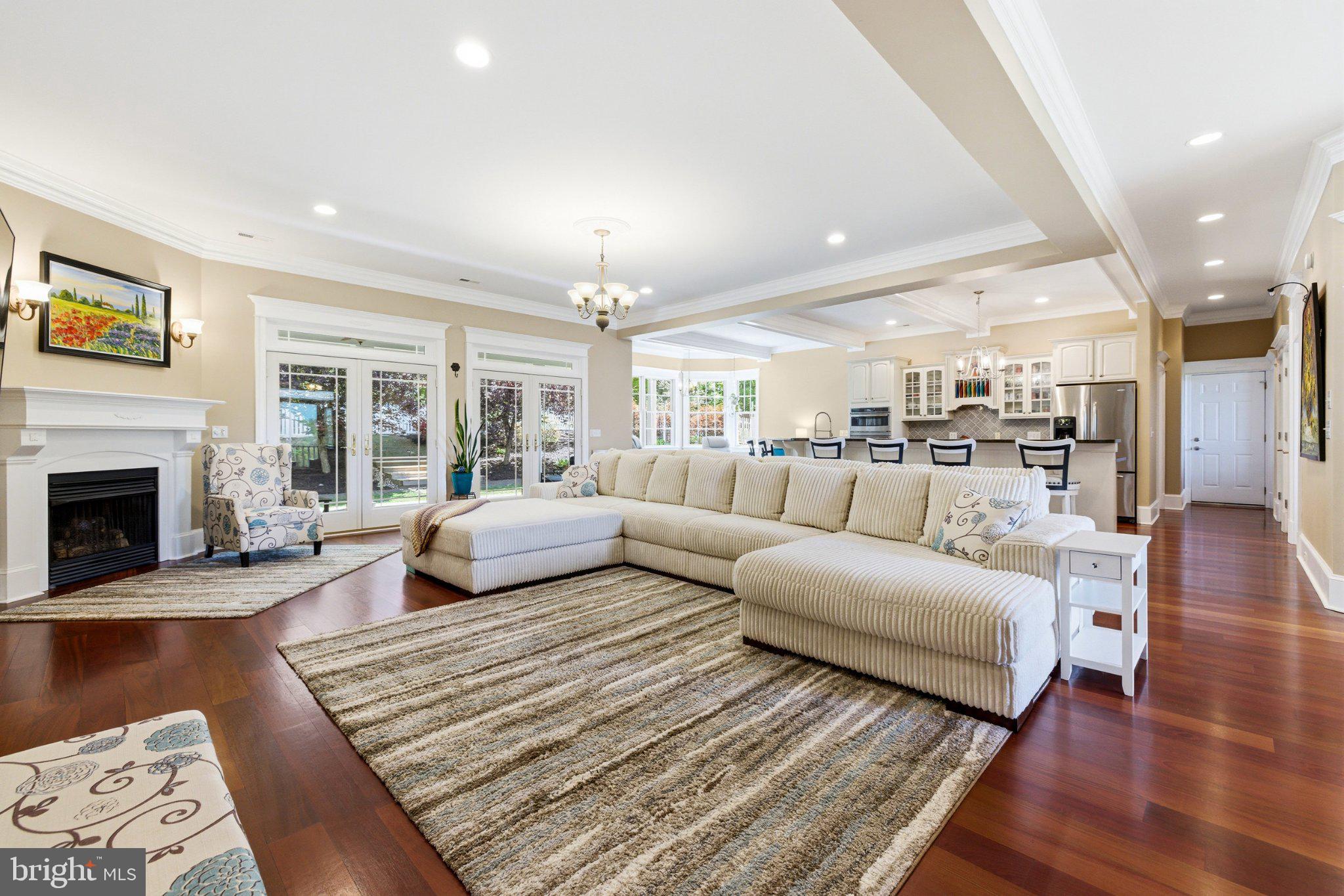 LAWSON HILLS - Residential