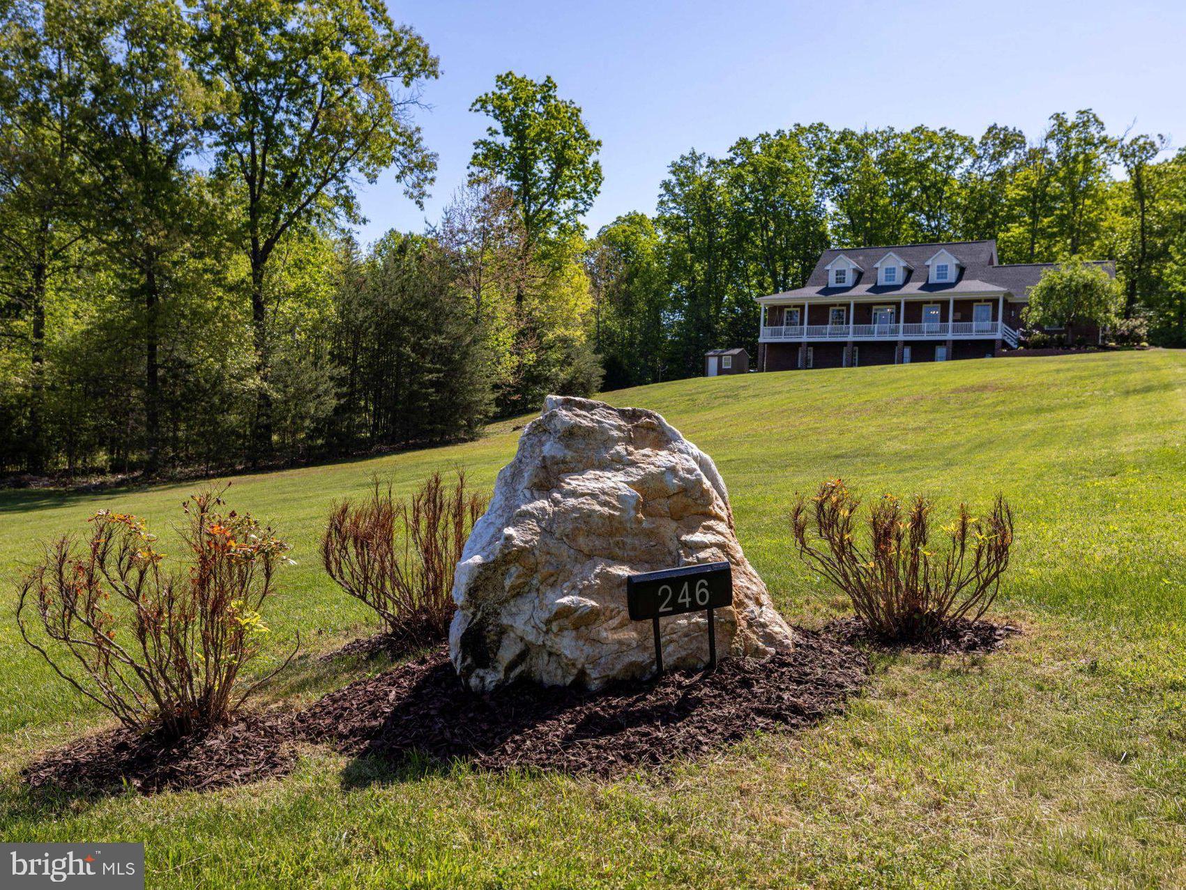 LAWSON HILLS - Residential