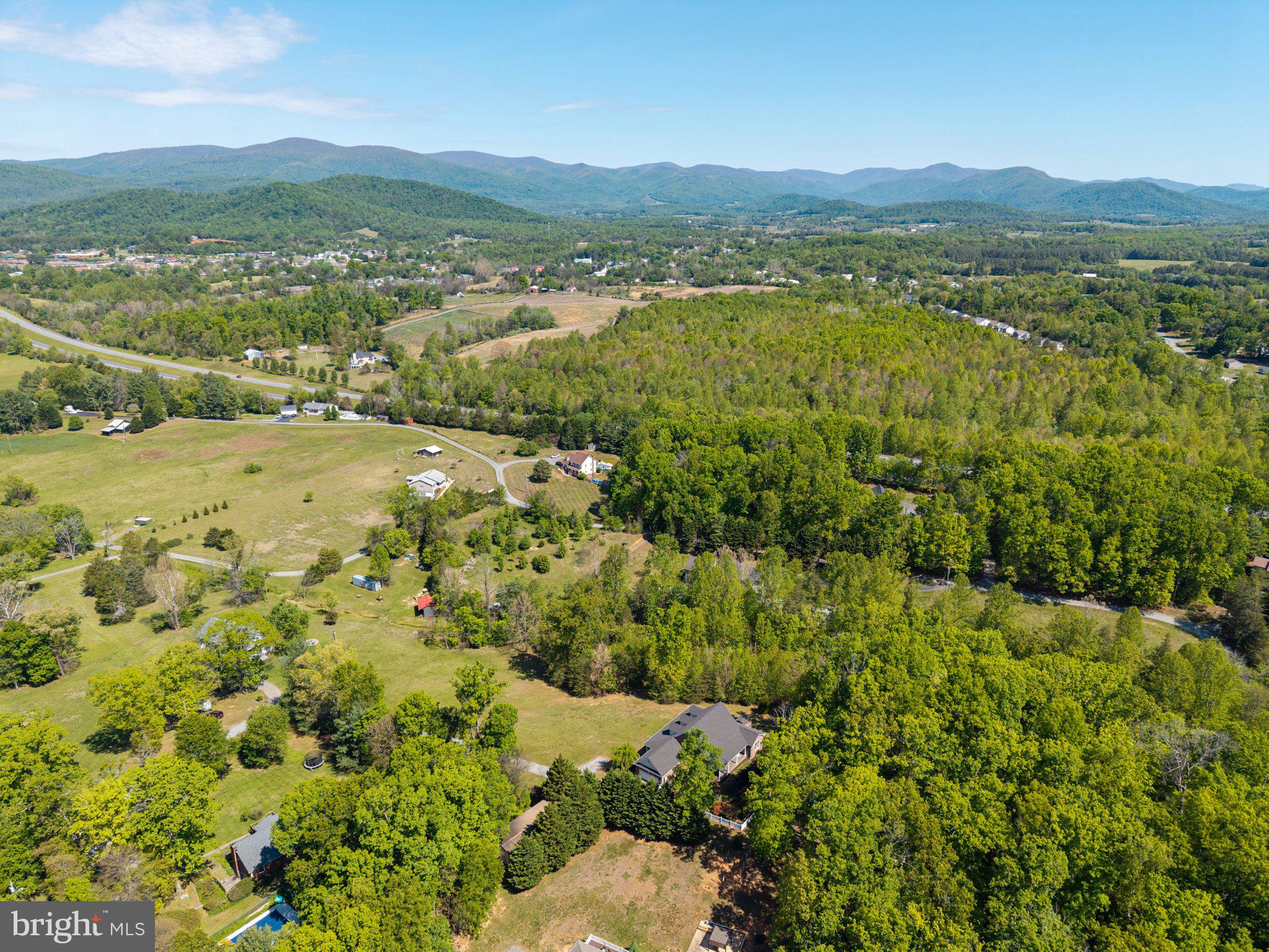 LAWSON HILLS - Residential
