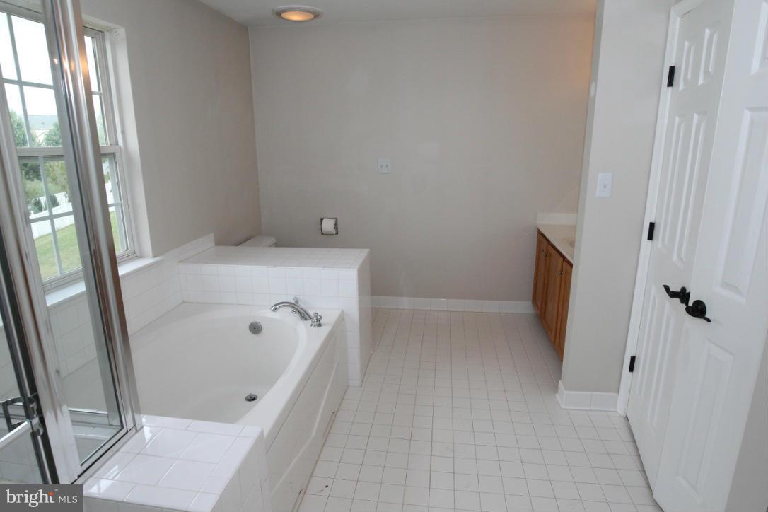 WESTFIELDS - Residential Lease