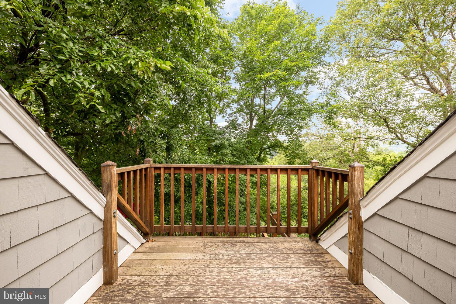 BROOKMONT - Residential