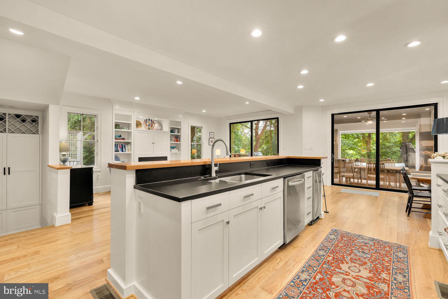 BROOKMONT - Residential