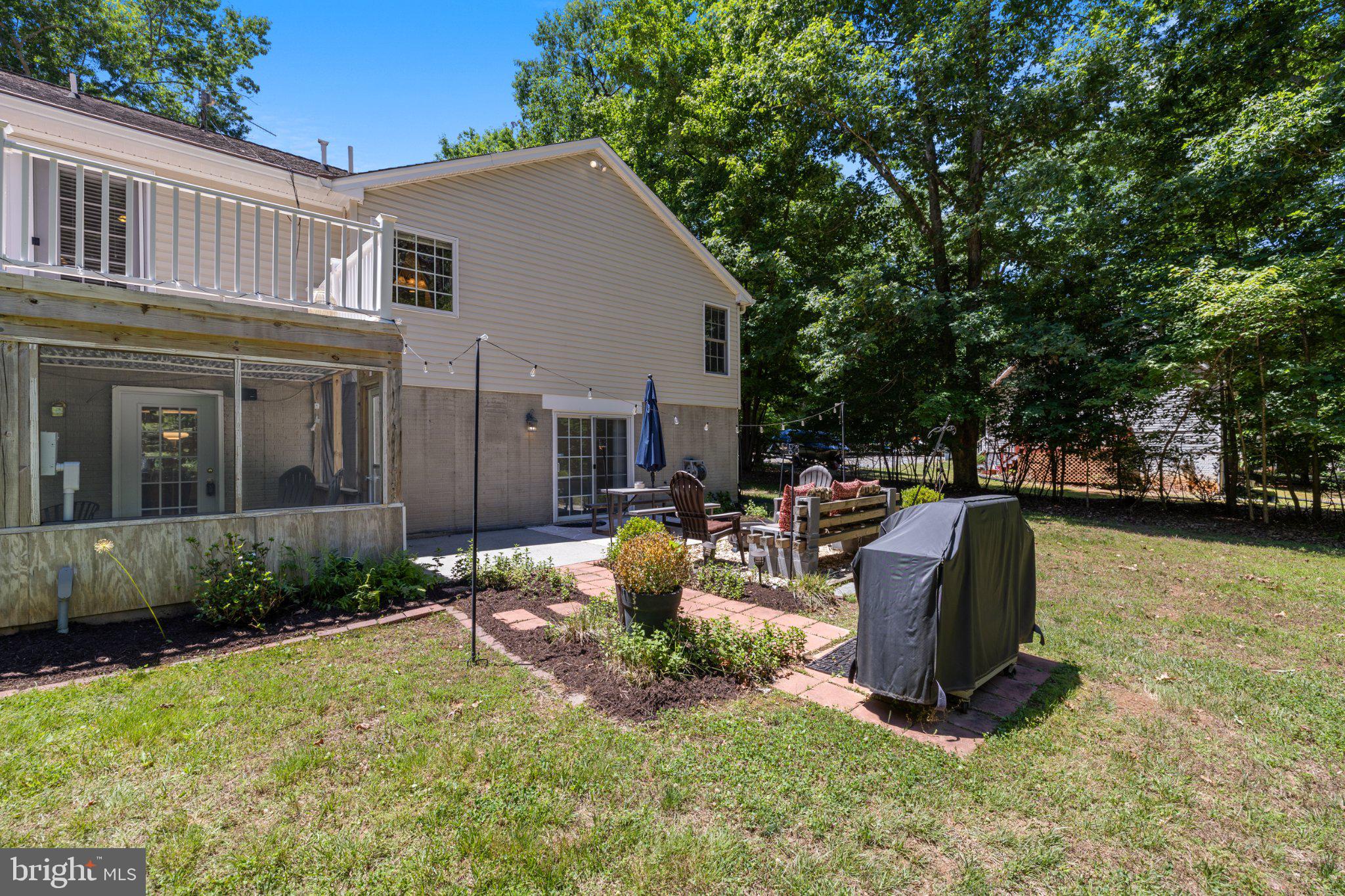 EDGEWOOD BAY - Residential