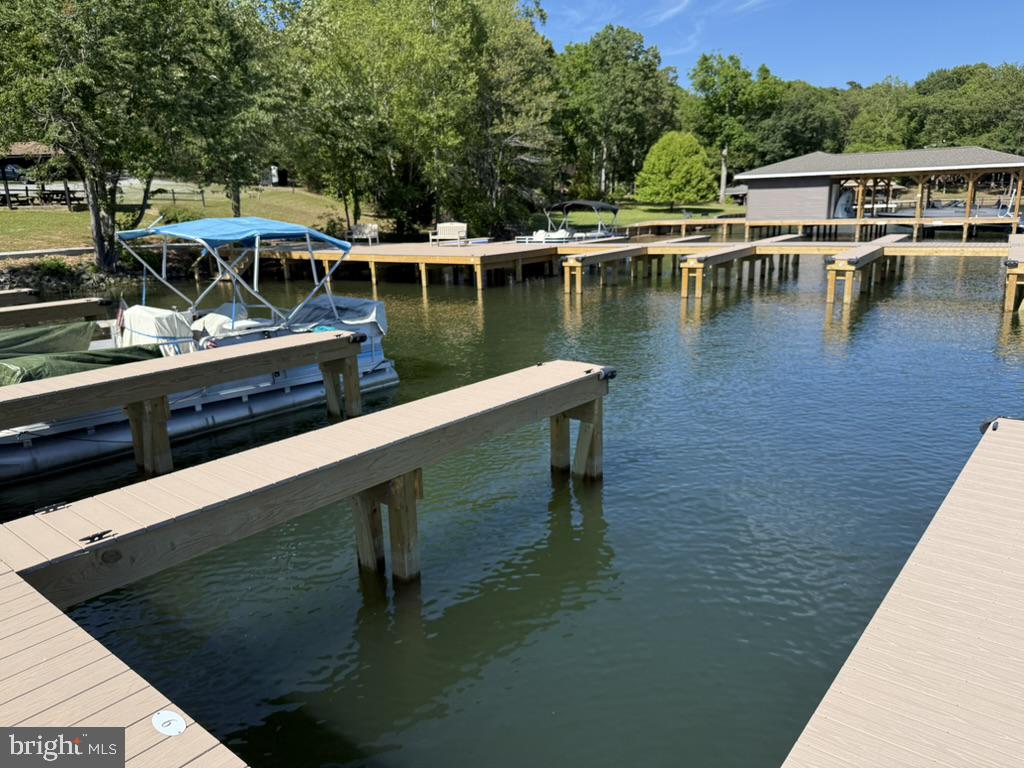 EDGEWOOD BAY - Residential