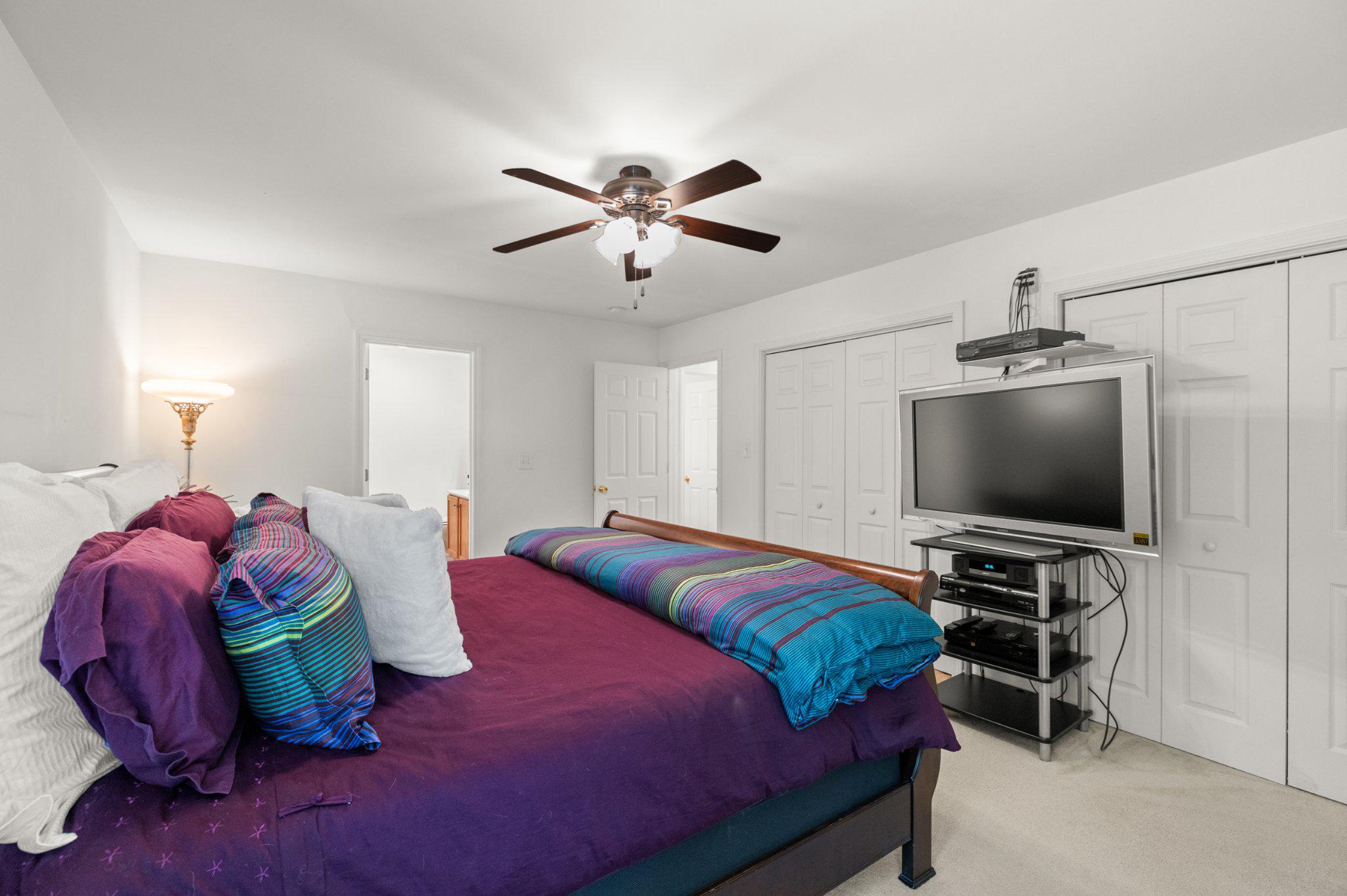 EDGEWOOD BAY - Residential