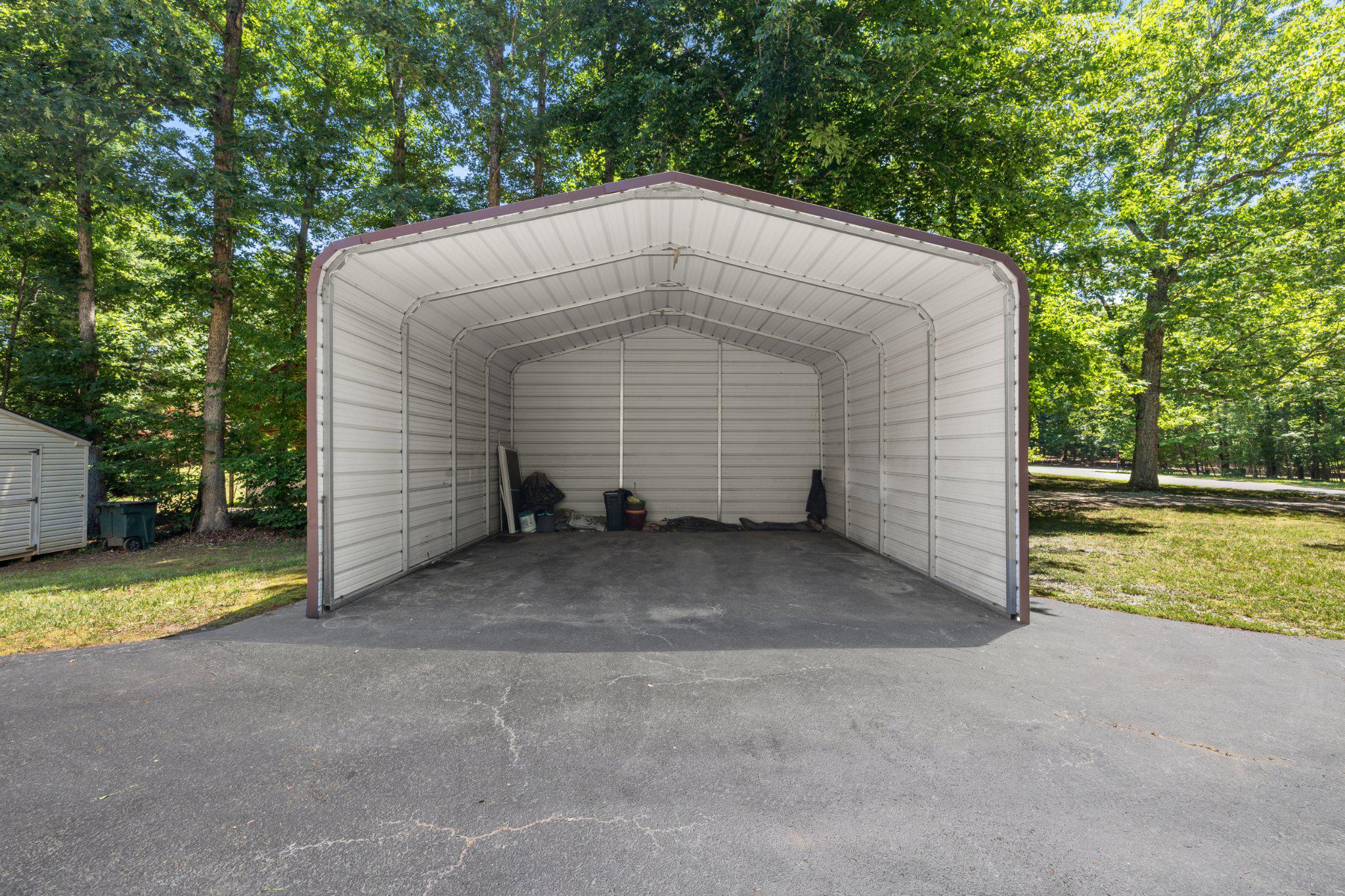 EDGEWOOD BAY - Residential